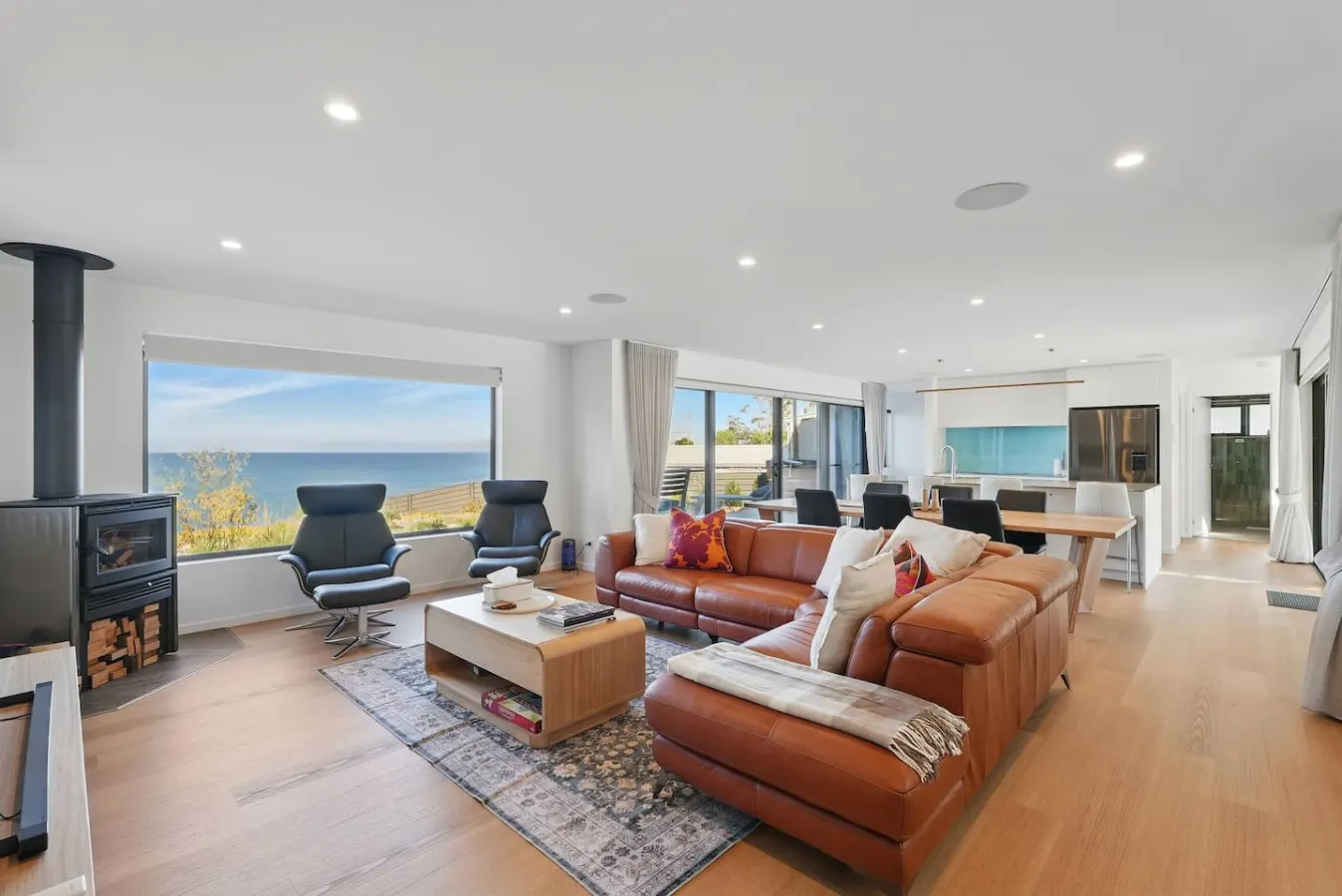 Connellys Bay House 11