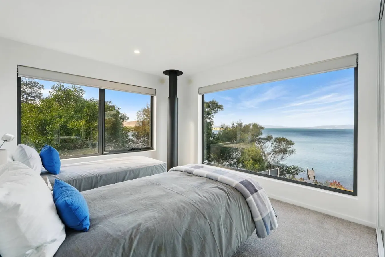 Connellys Bay House 16