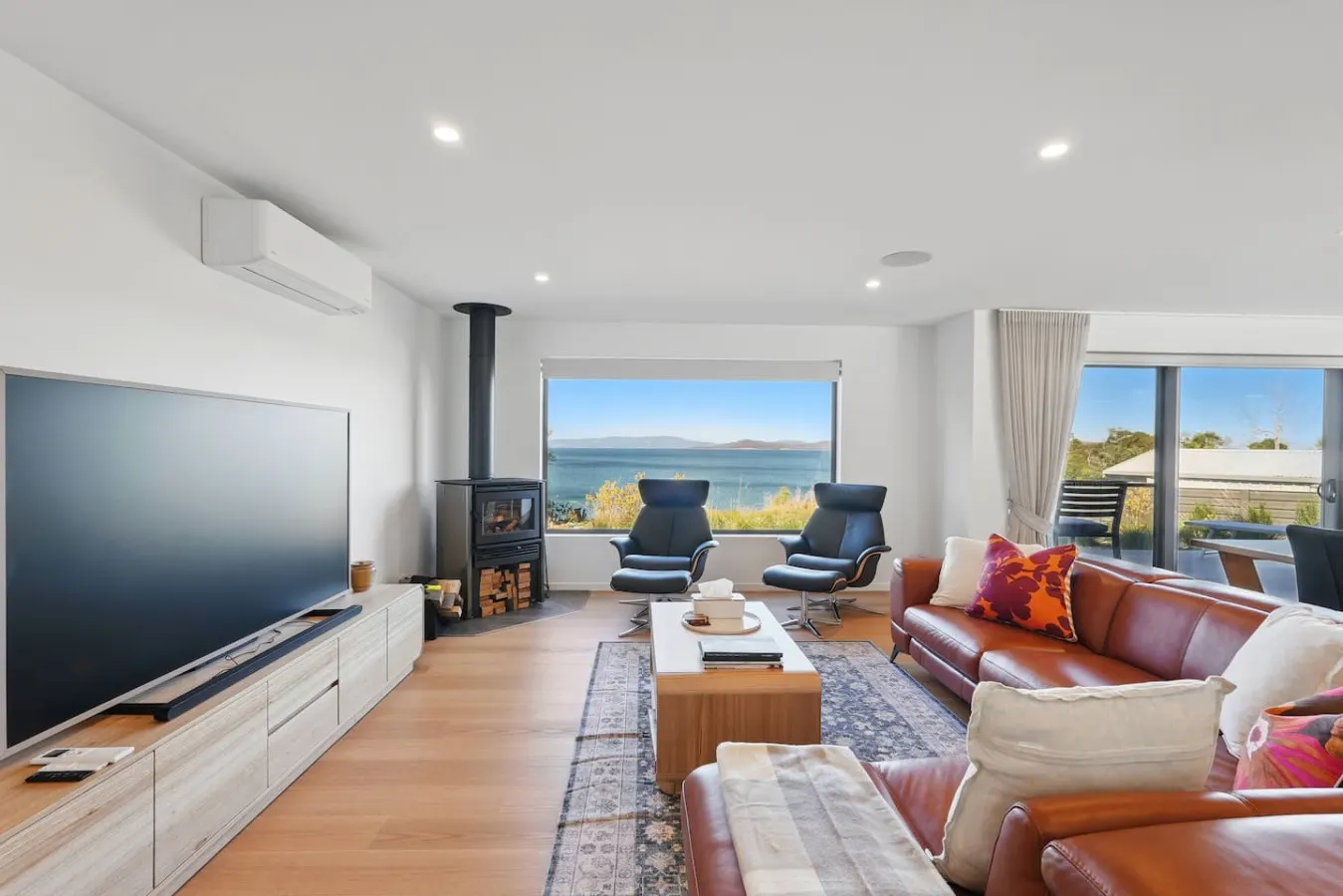 Connellys Bay House 17