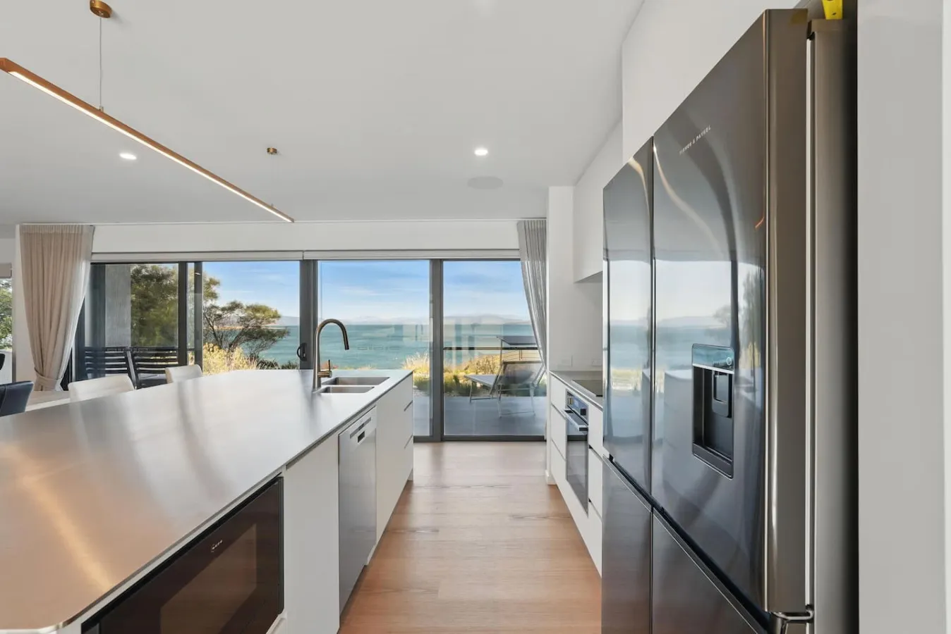 Connellys Bay House 18