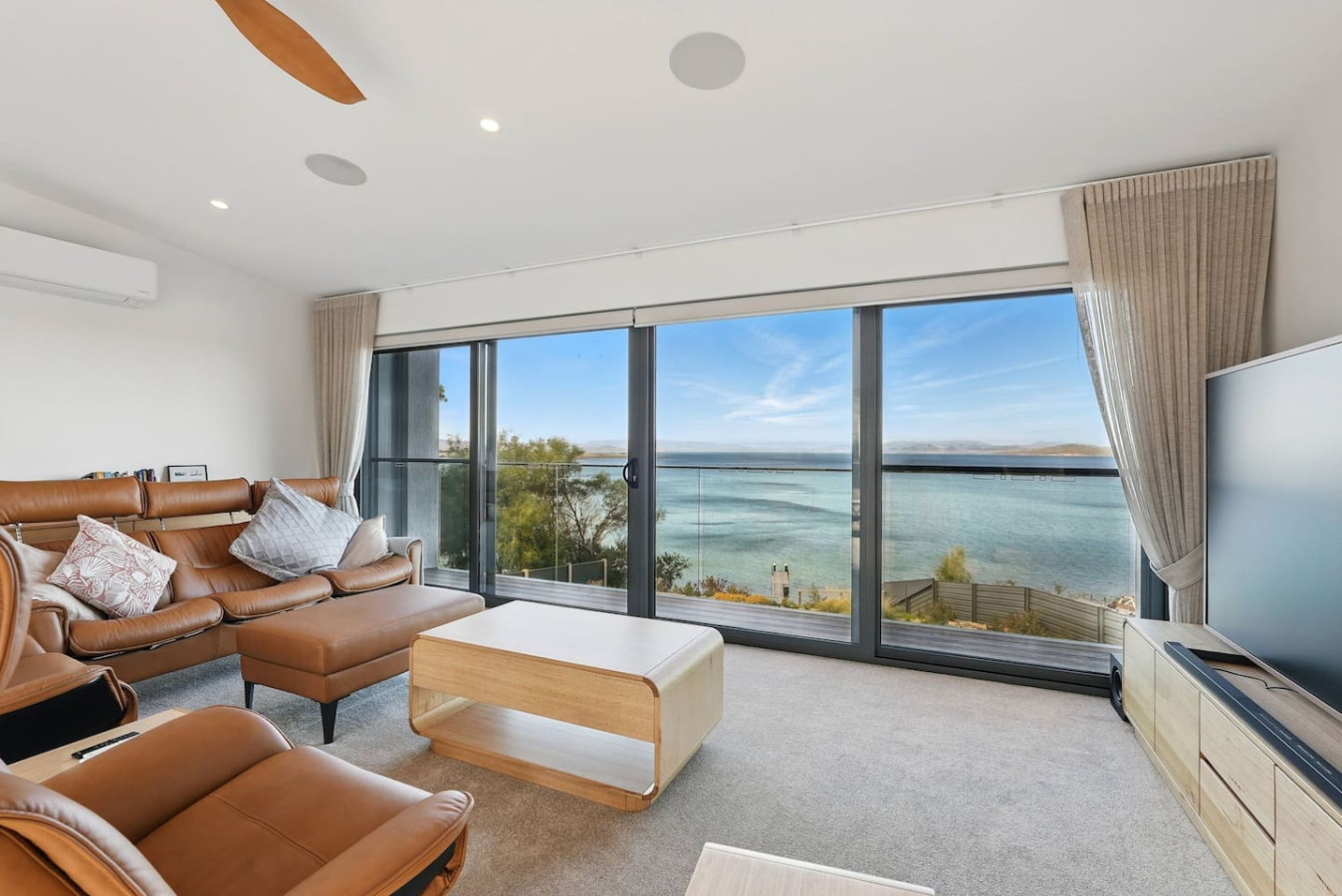 Connellys Bay House — photo 3