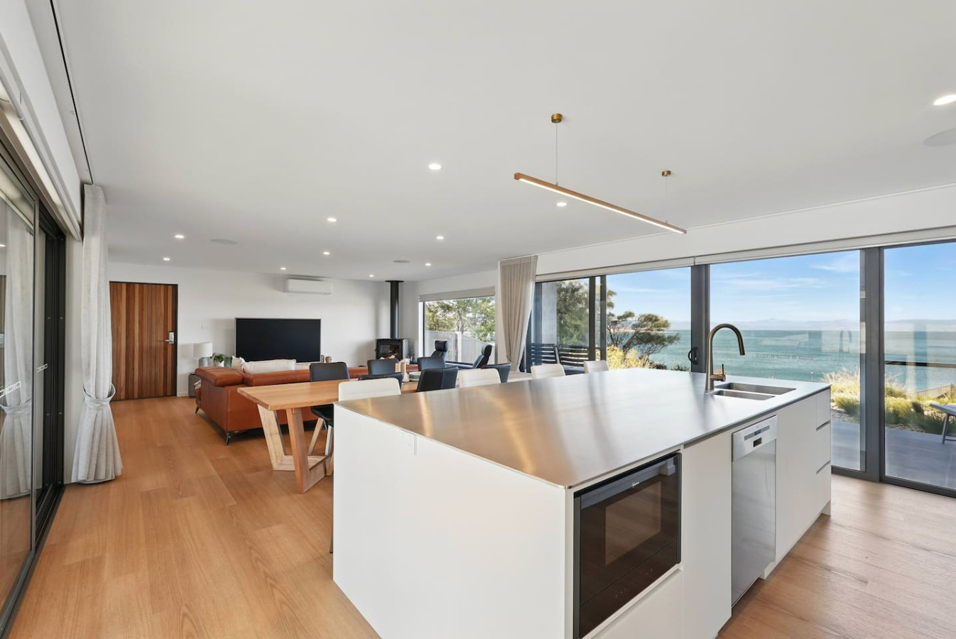 Connellys Bay House — photo 4