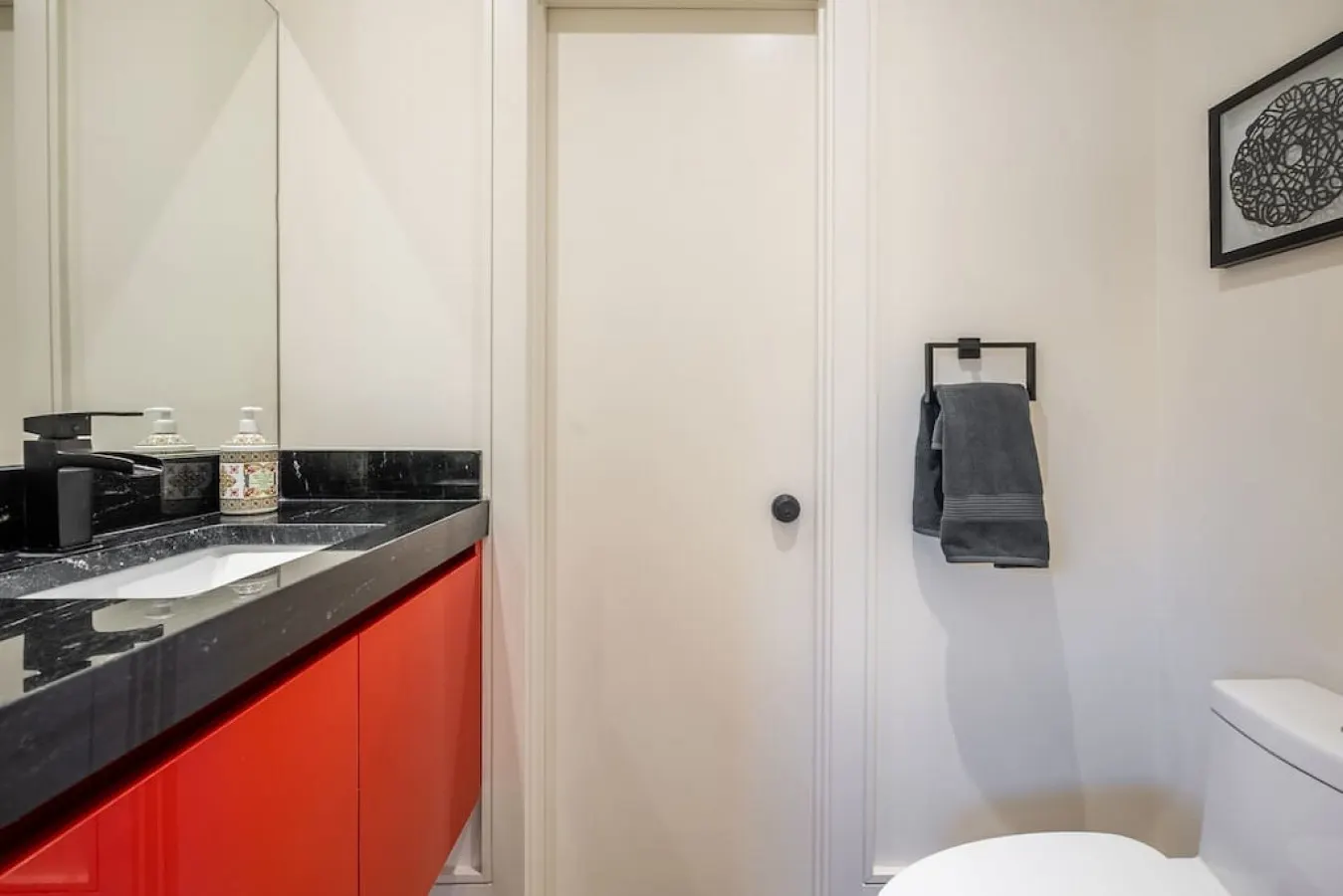 Incredible 2BR Home Spacious Terrace Modern 17
