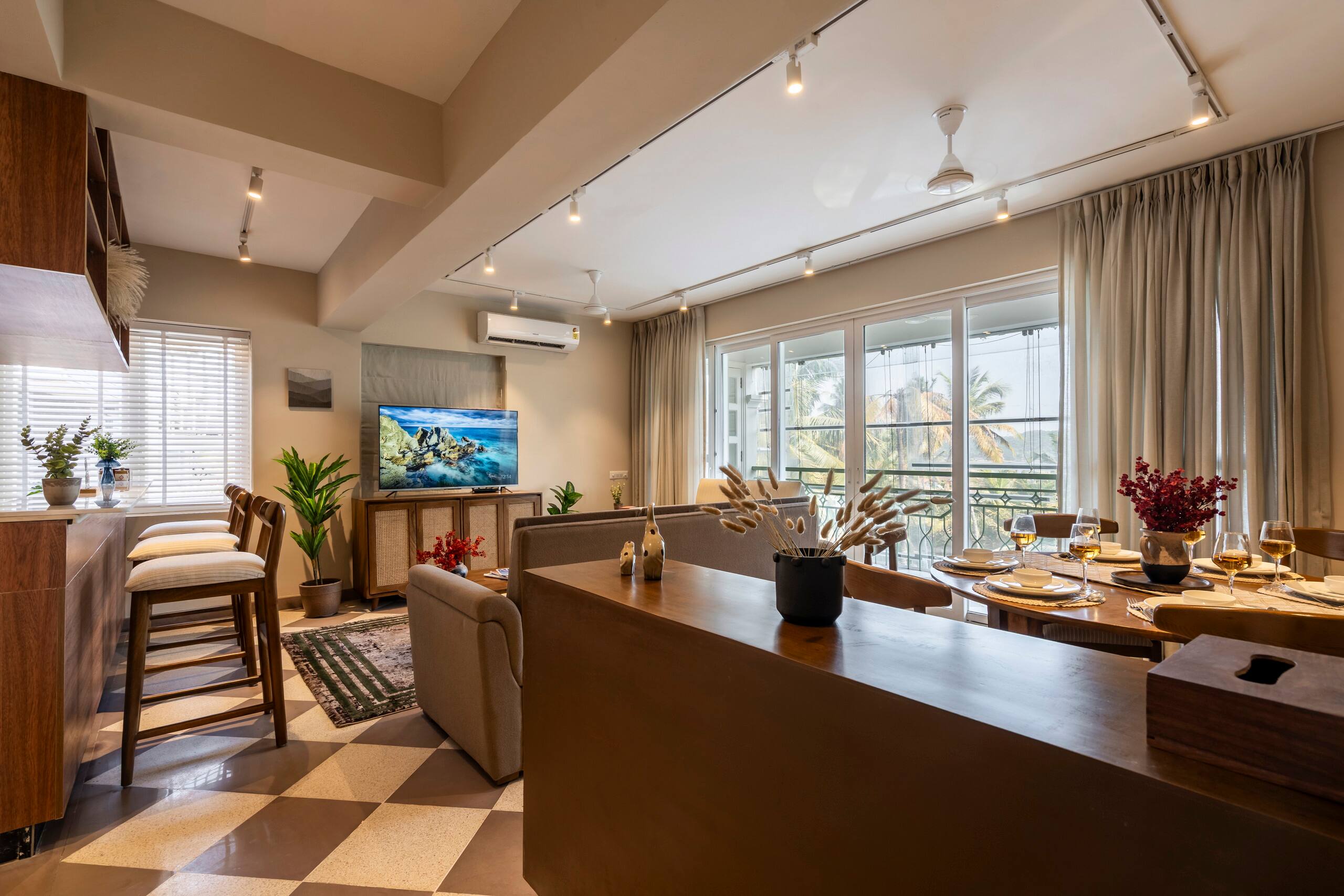 Staymaster Solintra C301 | Cozy 3BHK w/ Pool & Gym 12
