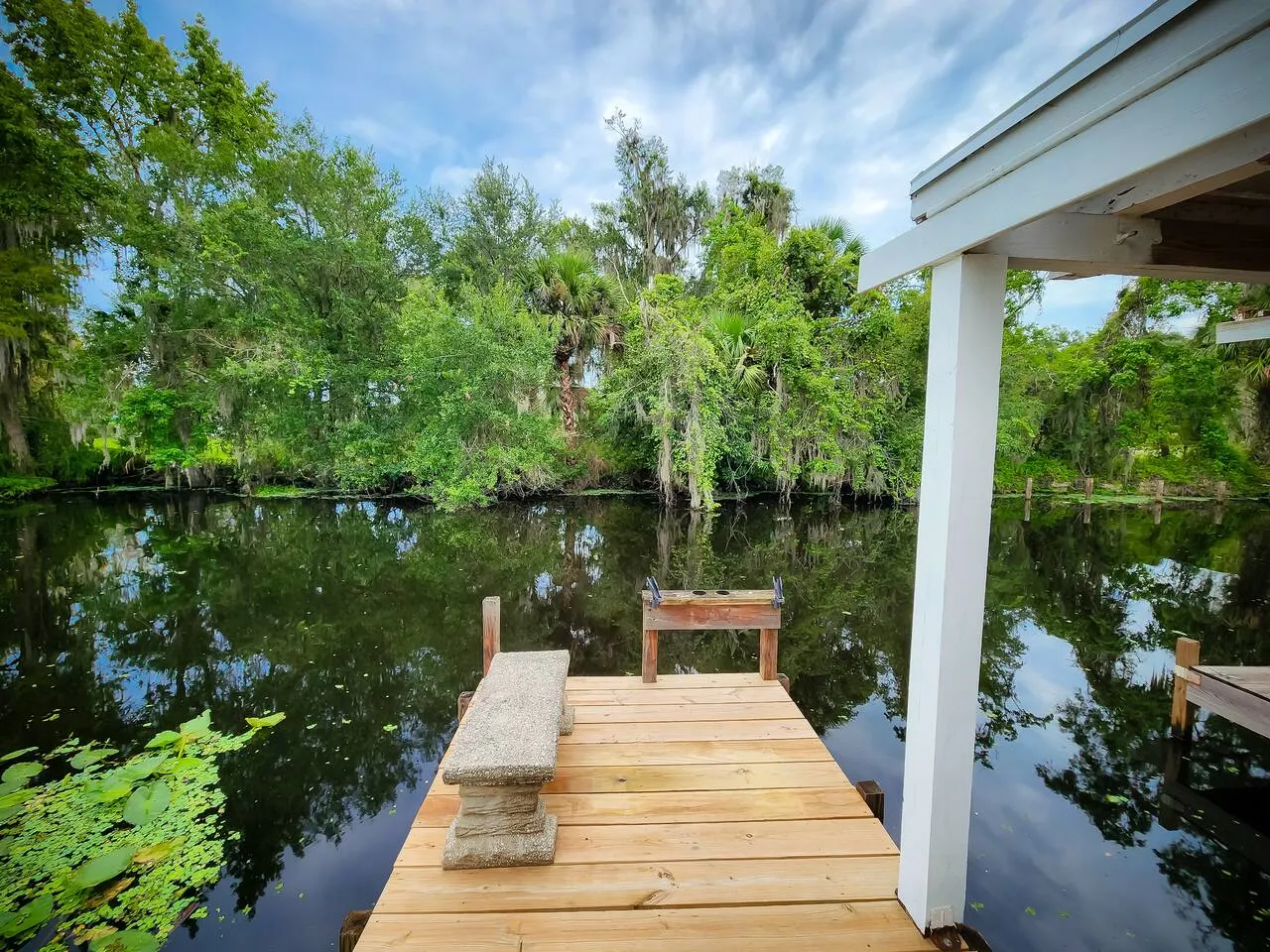 Astor Serene Riverfront Retreat with 2 boat slips and a dock — photo 4