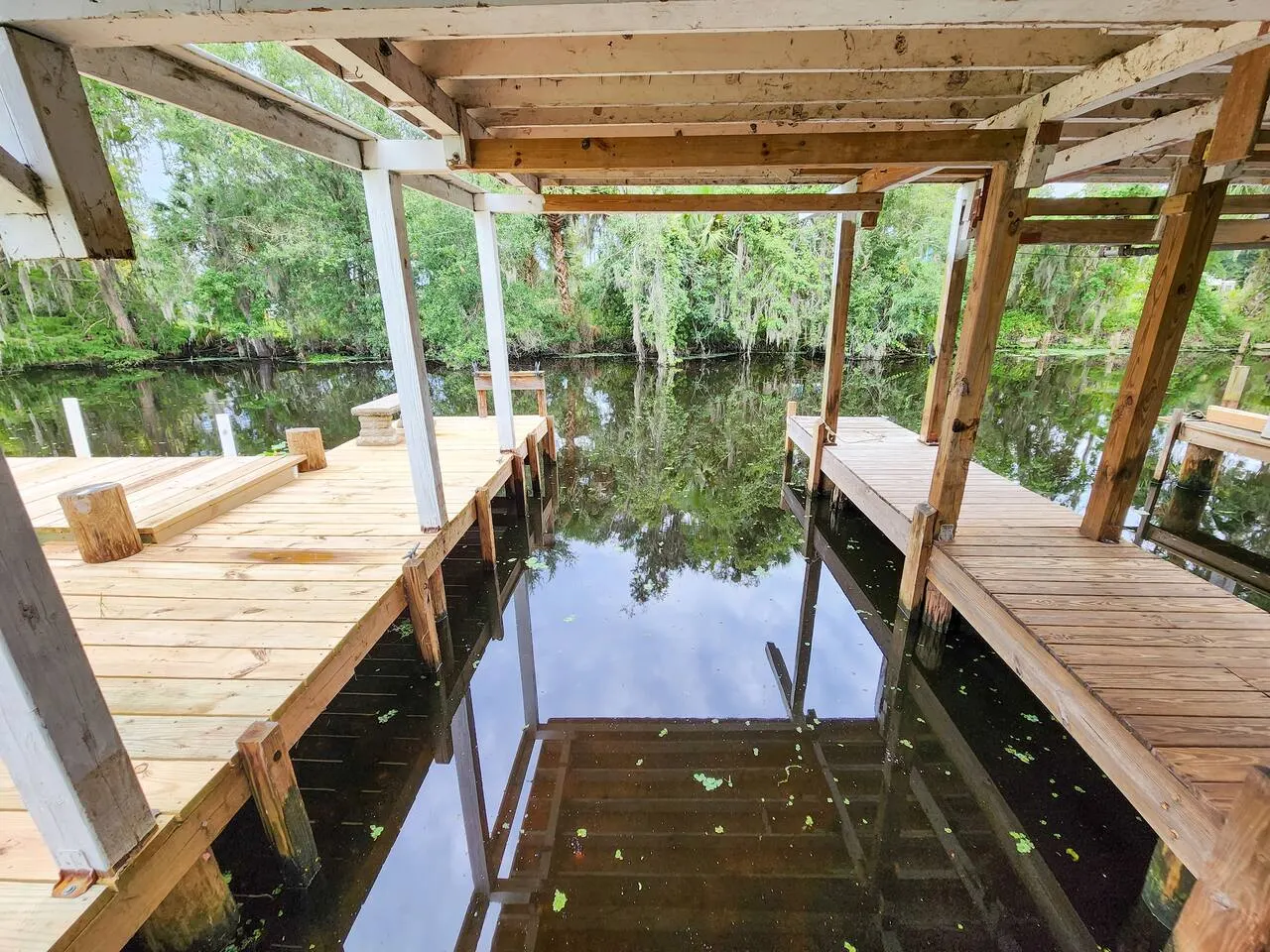 Astor Serene Riverfront Retreat with 2 boat slips and a dock — photo 5