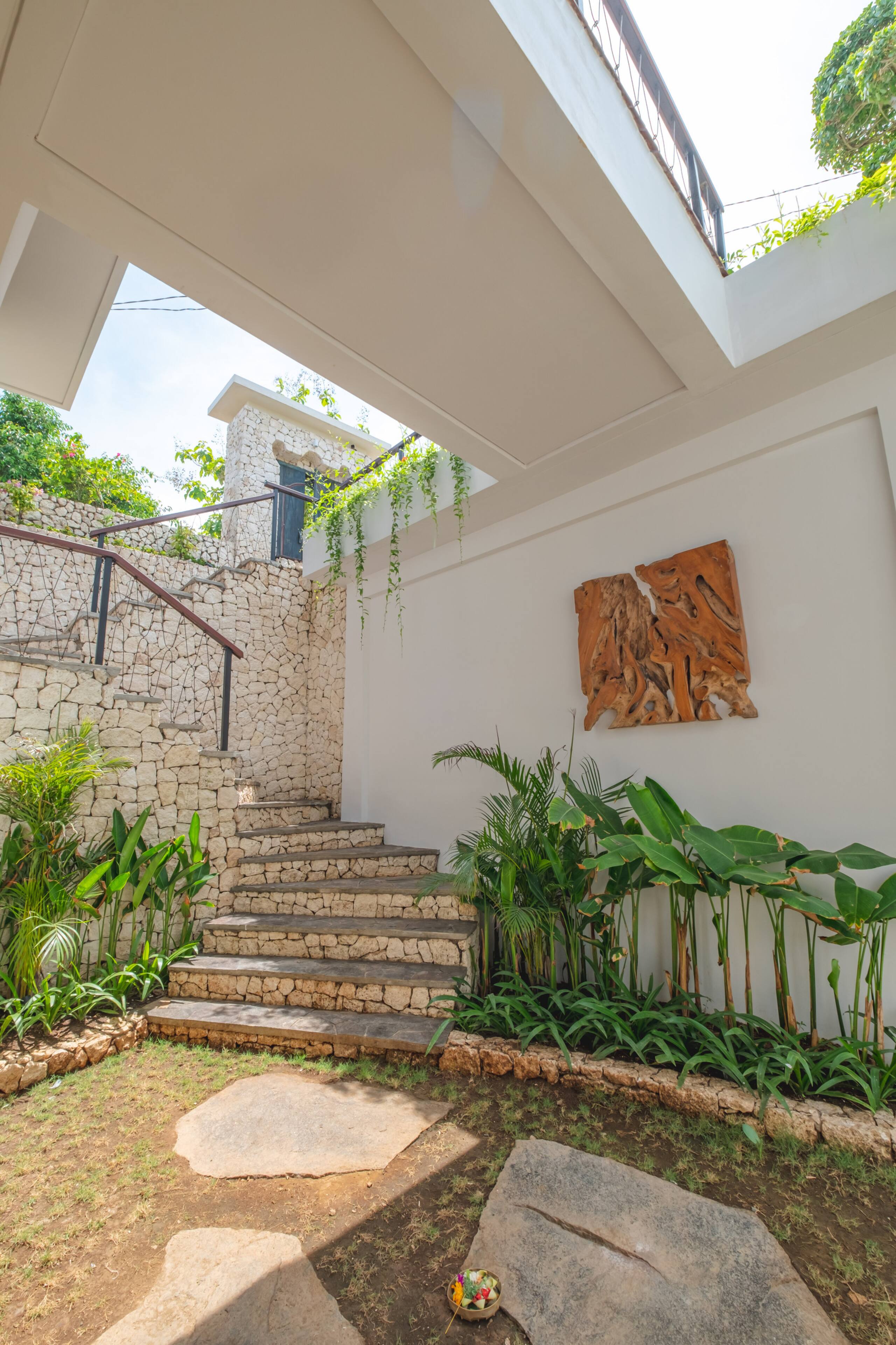 Your 5 star Villa in Nusa Penida 8
