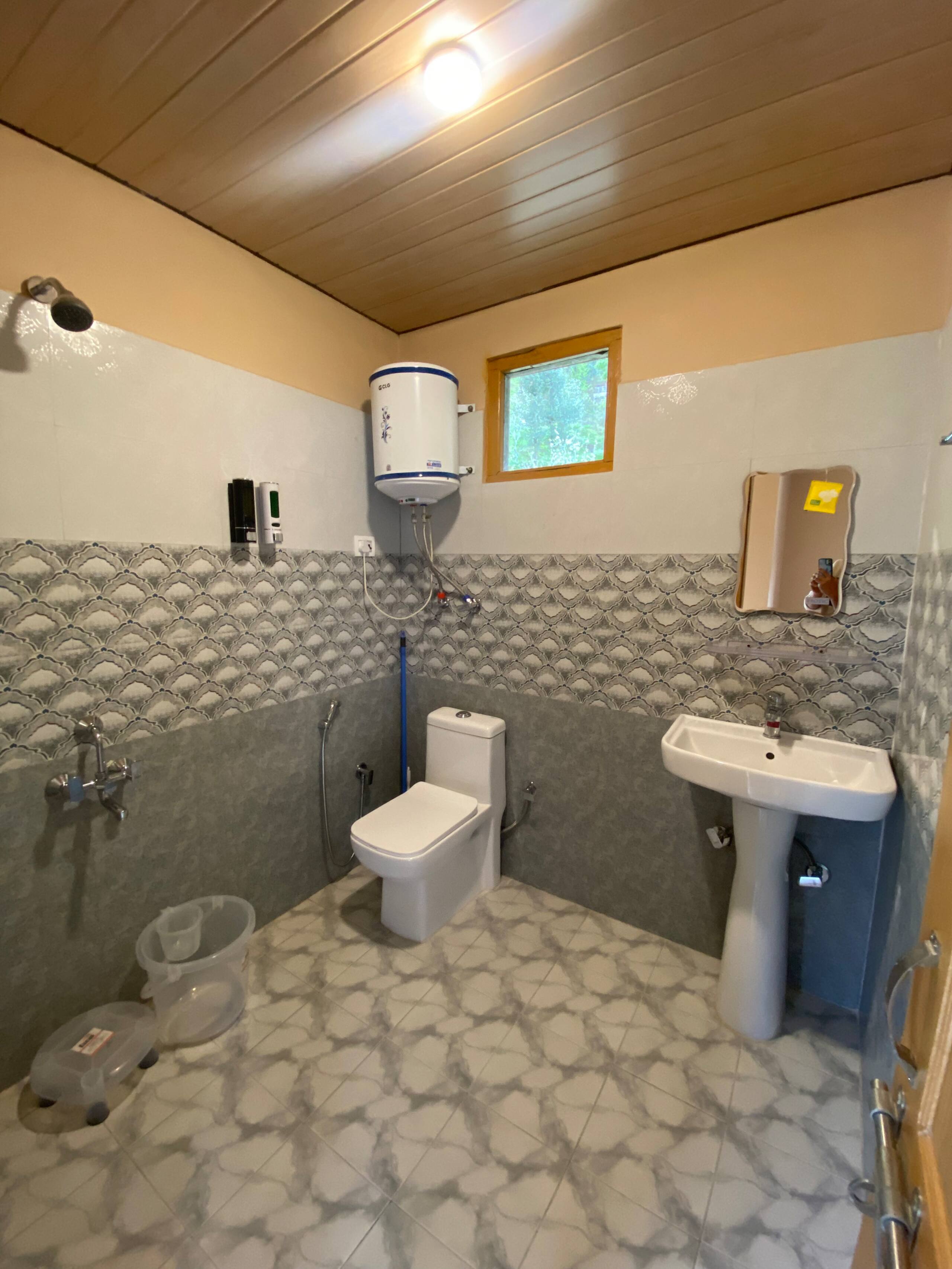 Private 1BK Furnished Studio Apartment & Kitchen 29