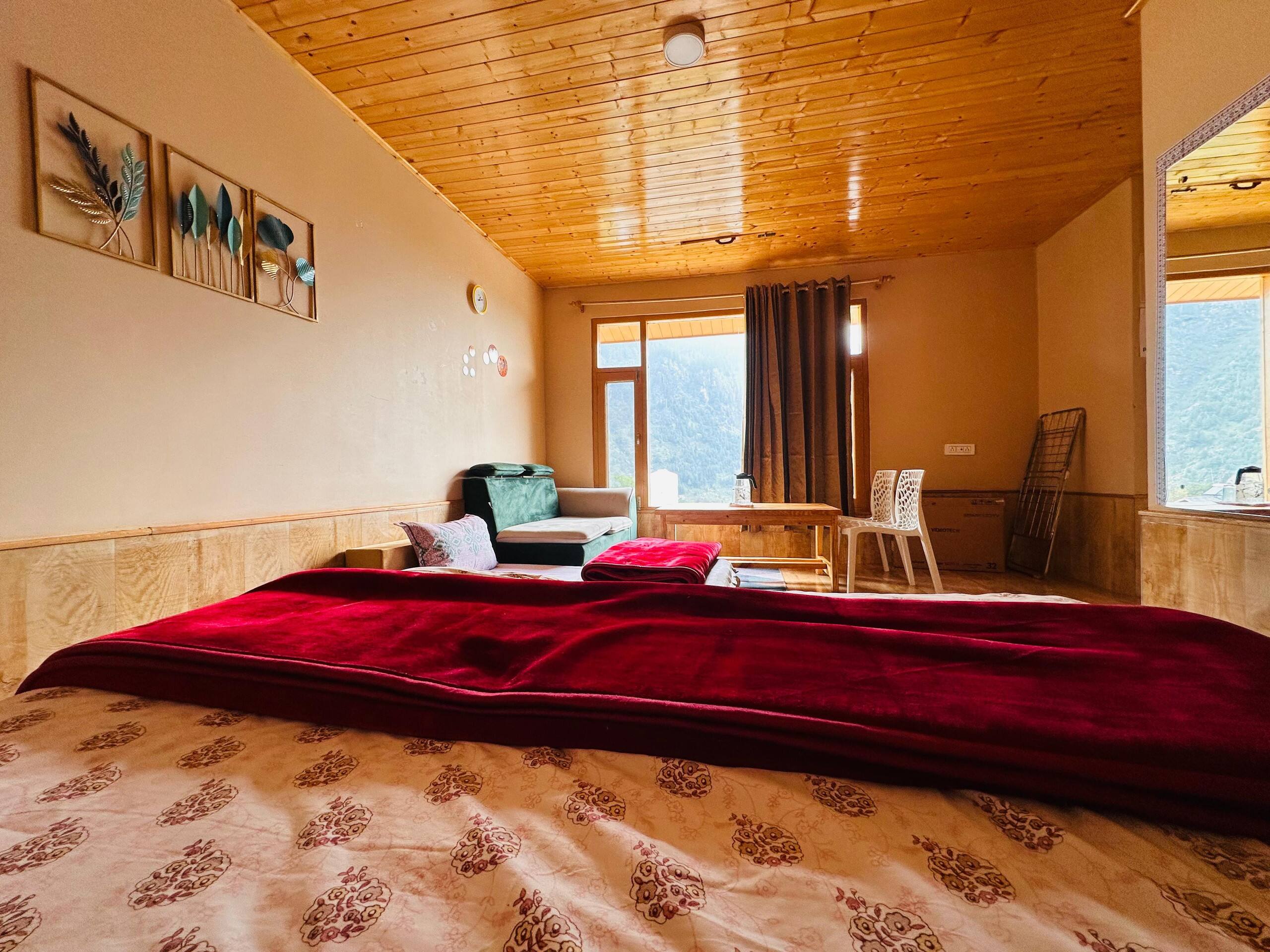 Private 1BK Furnished Studio Apartment & Kitchen