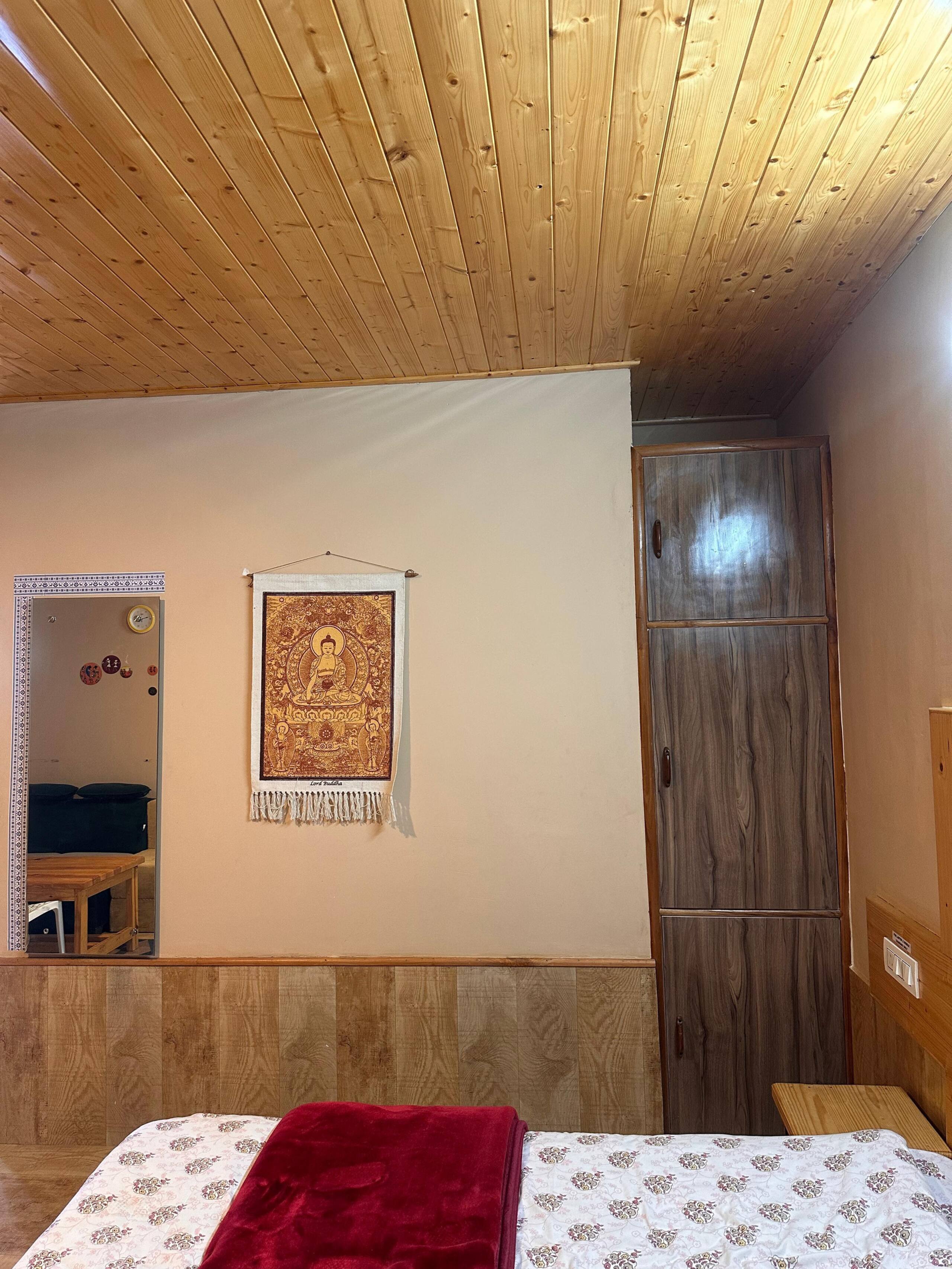 Private 1BK Furnished Studio Apartment & Kitchen 24