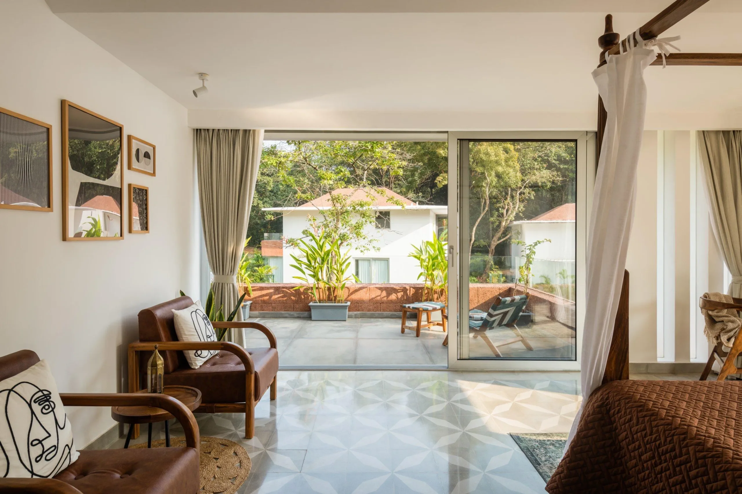 Mado D8 @ Assagao-3BHK/Kitchen/Pool 13