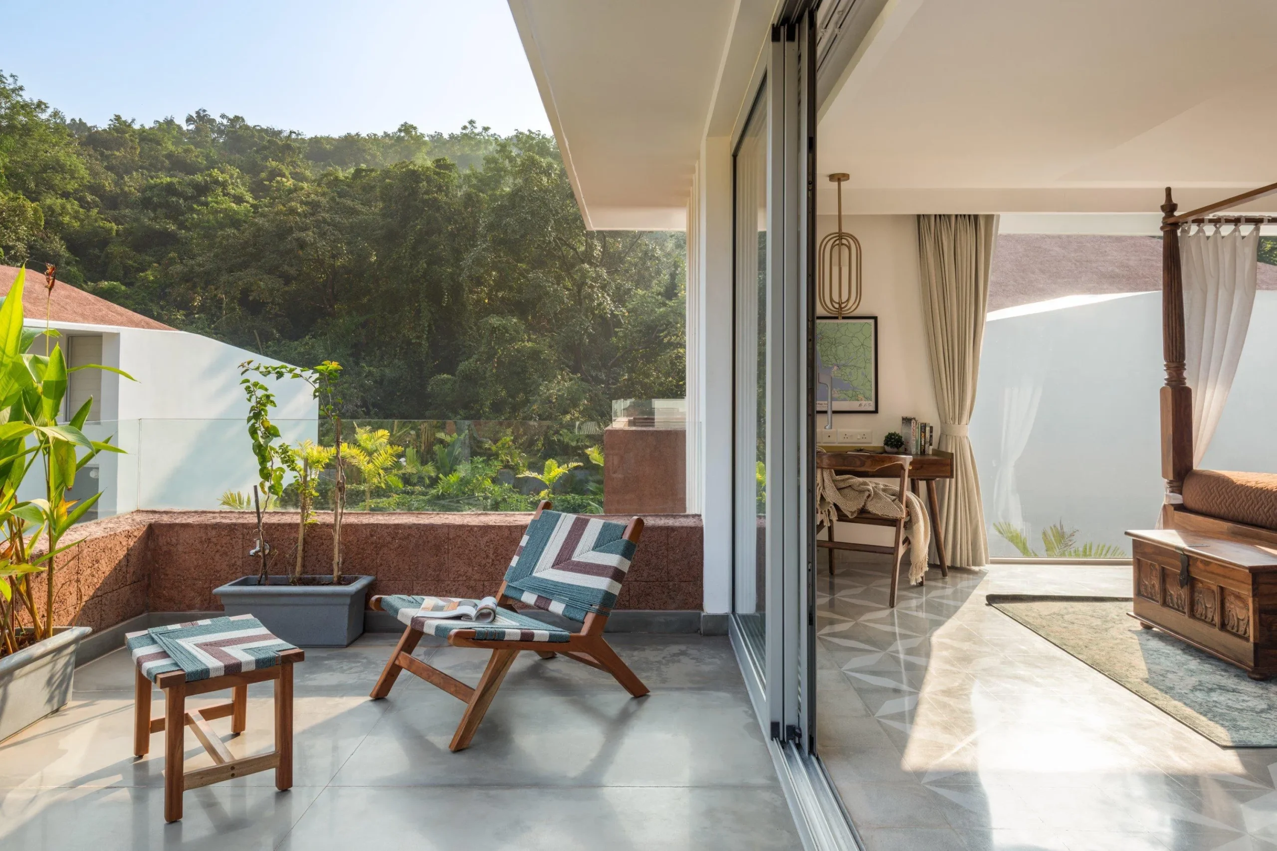 Mado D8 @ Assagao-3BHK/Kitchen/Pool 14