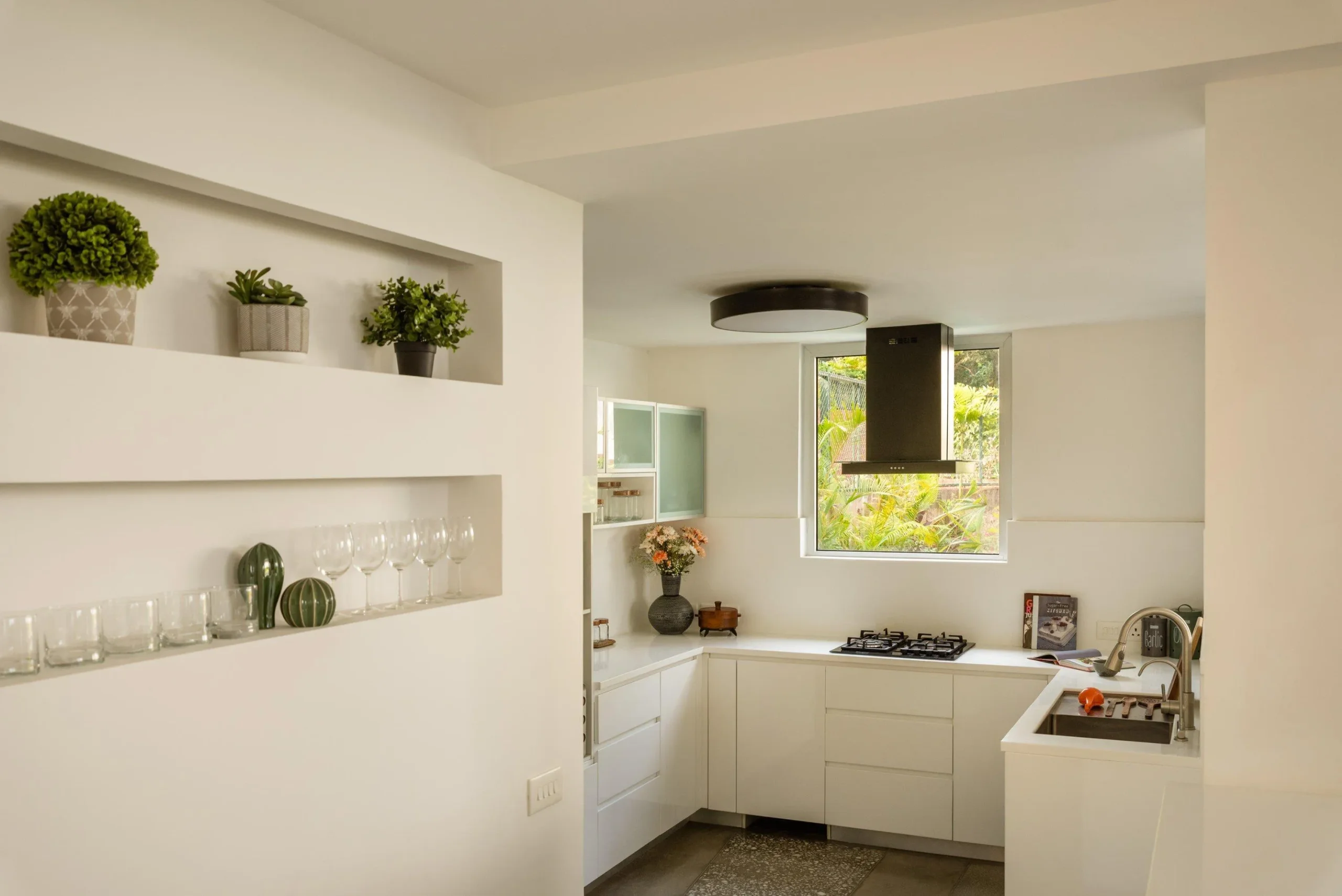Mado D8 @ Assagao-3BHK/Kitchen/Pool 10
