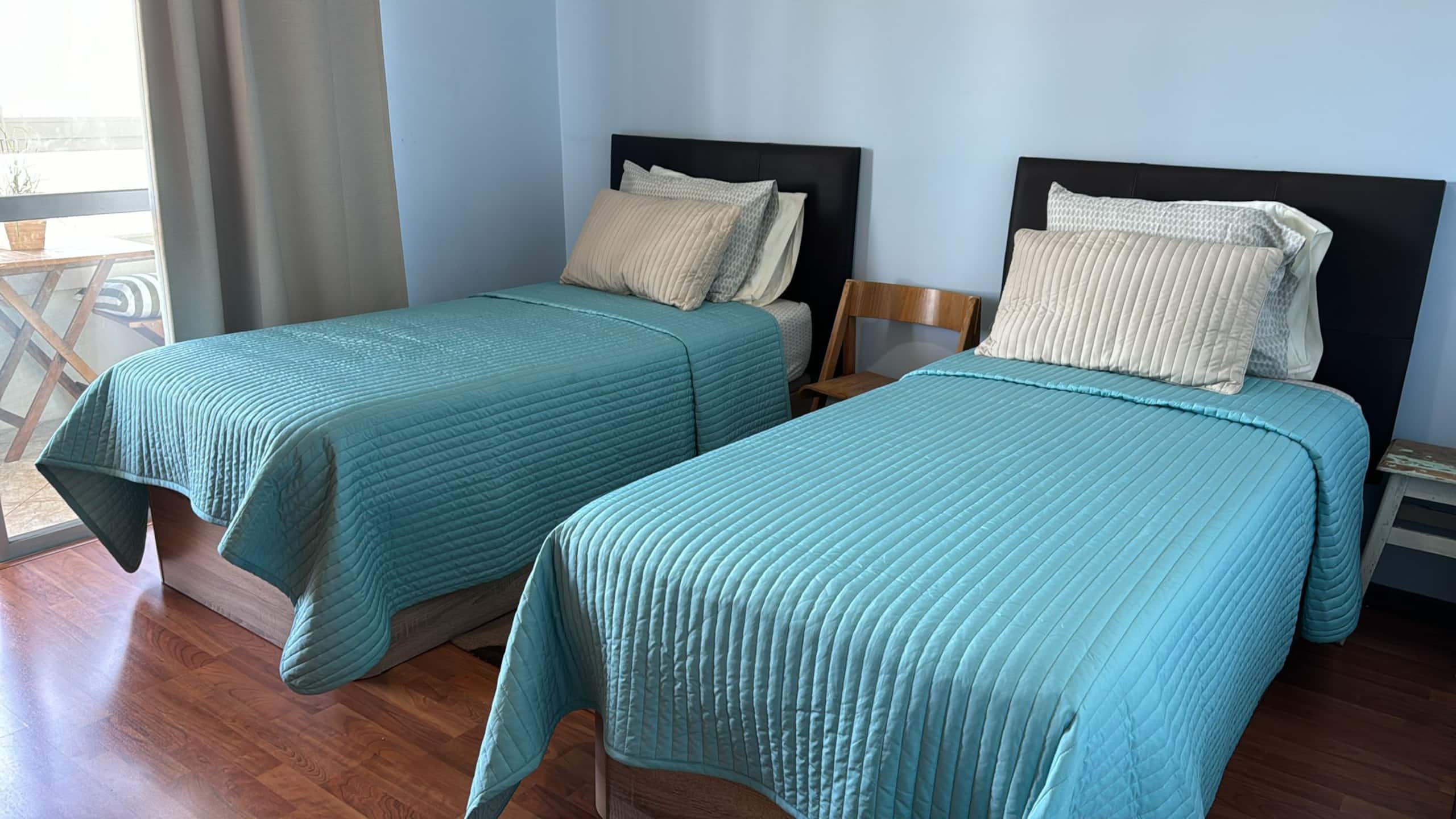 Newly Remodeled Spacious Oeiras Apartment 6