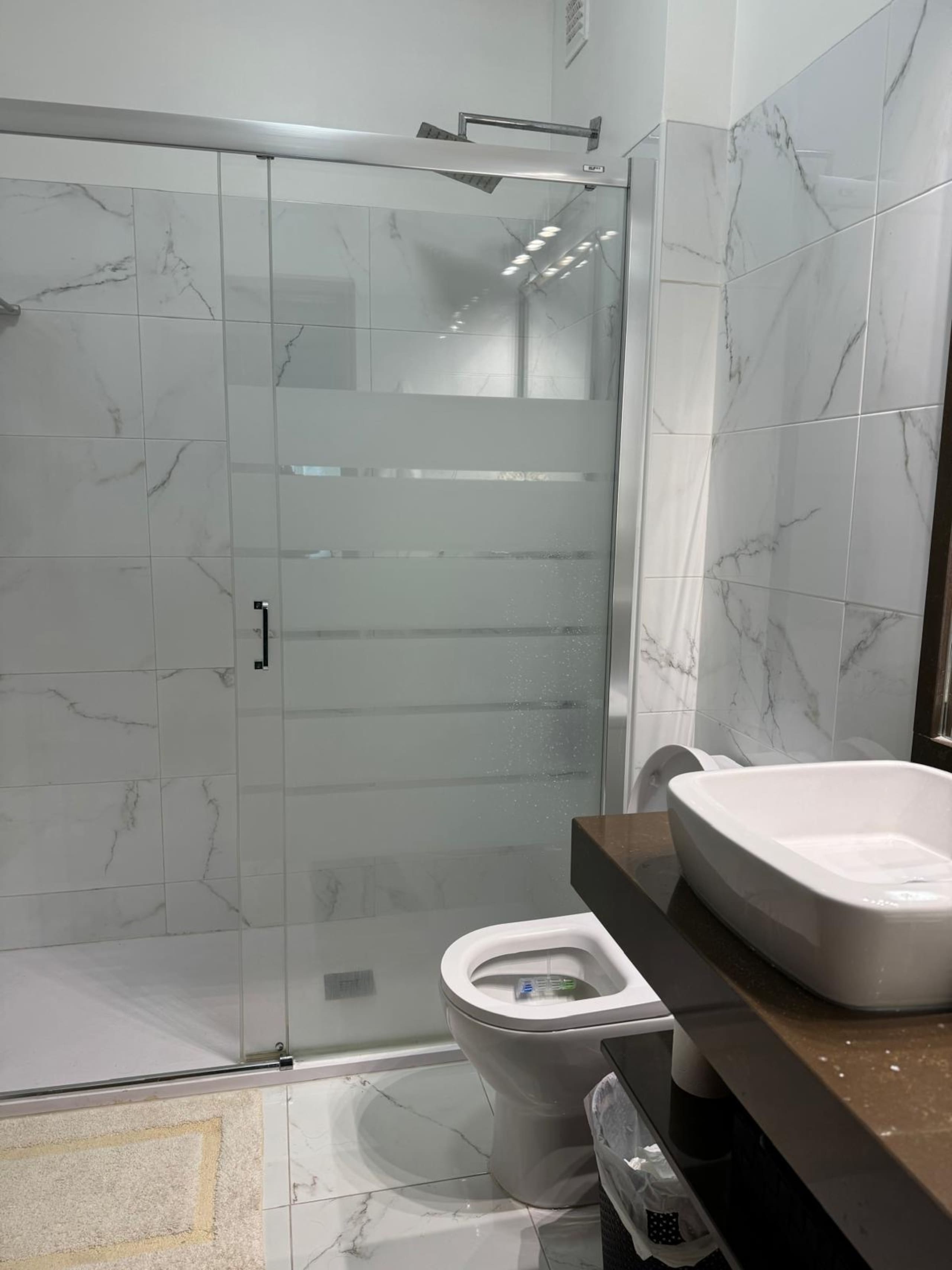 Newly Remodeled Spacious Oeiras Apartment 7