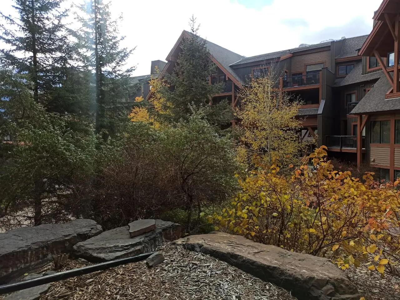 Stunning 2-BR Suite with Hot Tub & Mountain Views 17