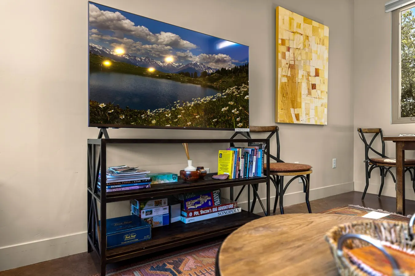 La Casa Coyote- Southwest Desert Home 8
