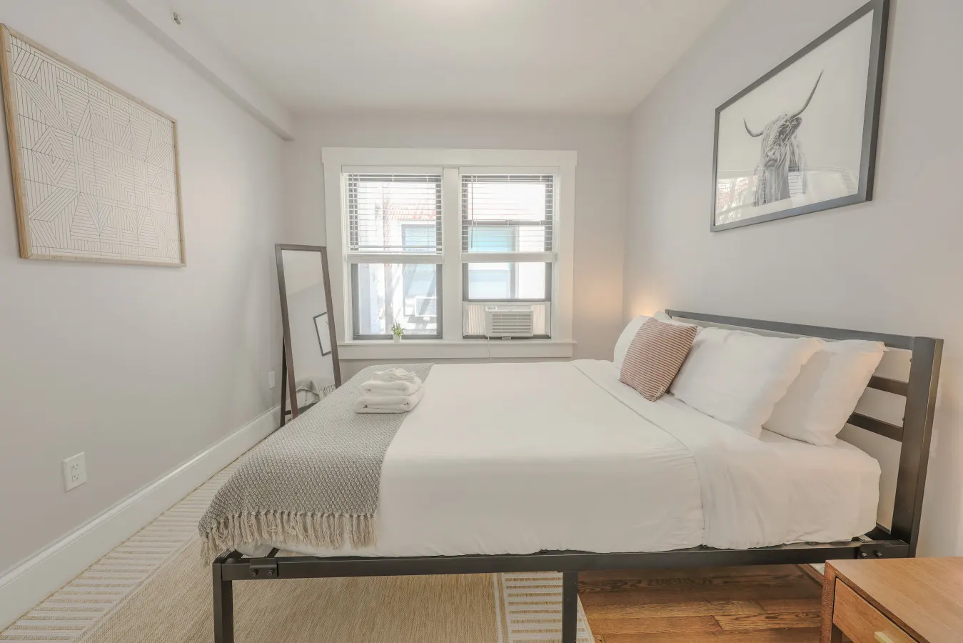 Comfy 1br, Minutes to Boston Common, 99 Walk score 2