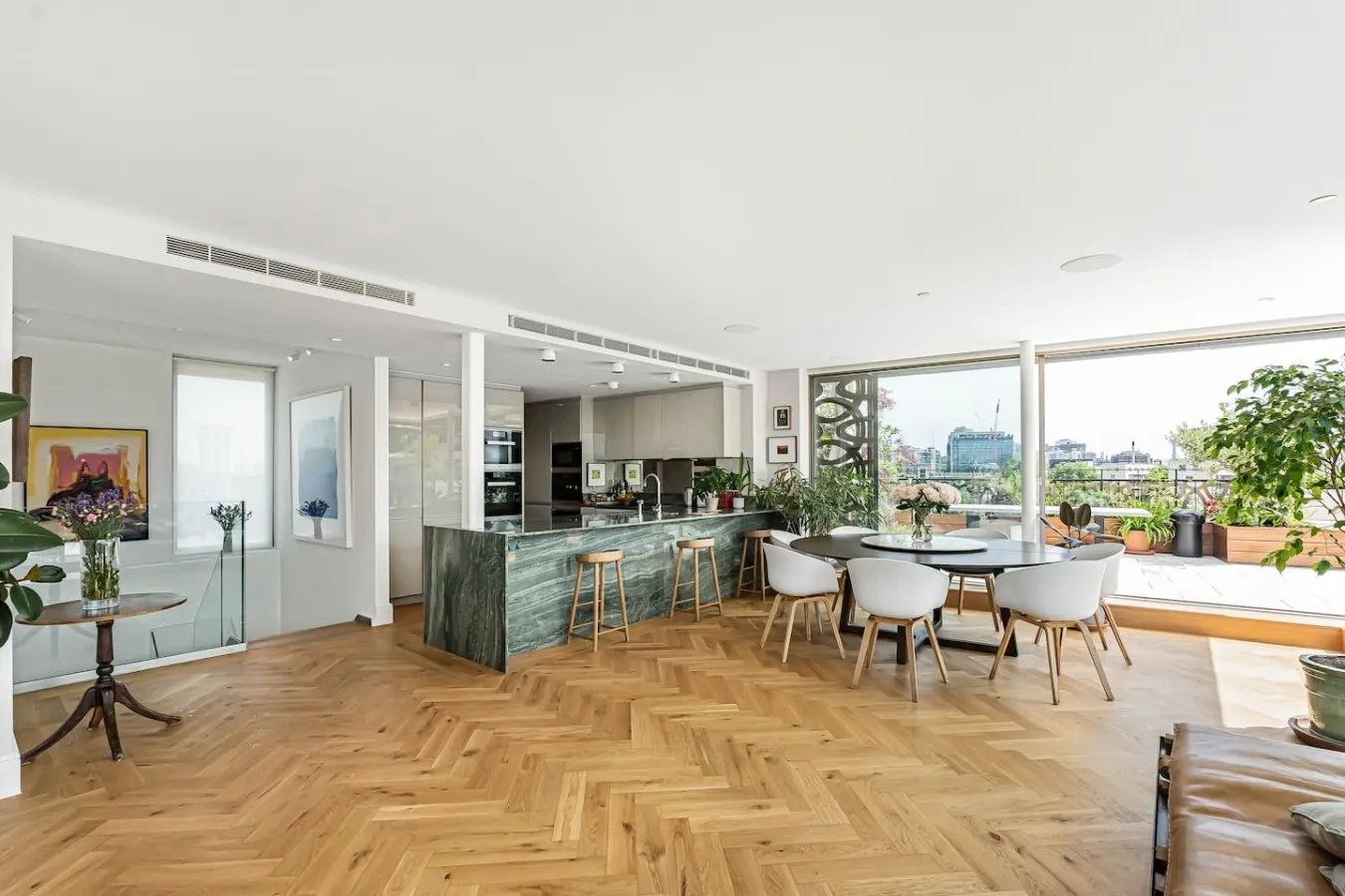 The Notting Hill Penthouse with Rooftop Spa — photo 5