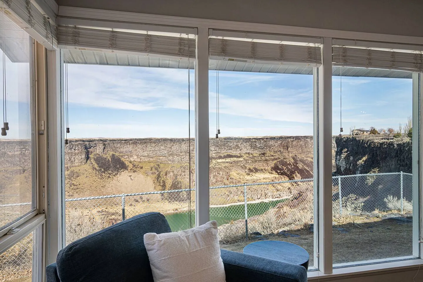 Canyon Rim/Private Hot Tub/Near Hiking & Trails! — photo 4