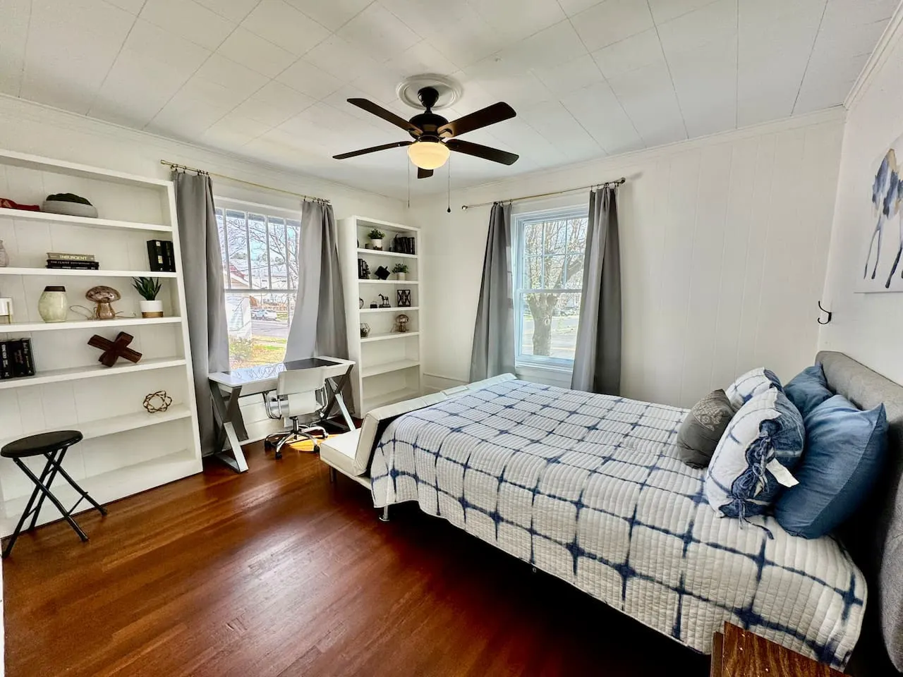4 Bedroom close to everything 9