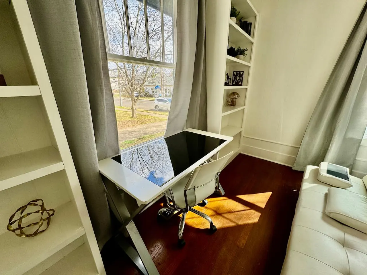 4 Bedroom close to everything 11