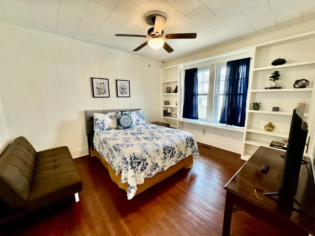 4 Bedroom close to everything 14