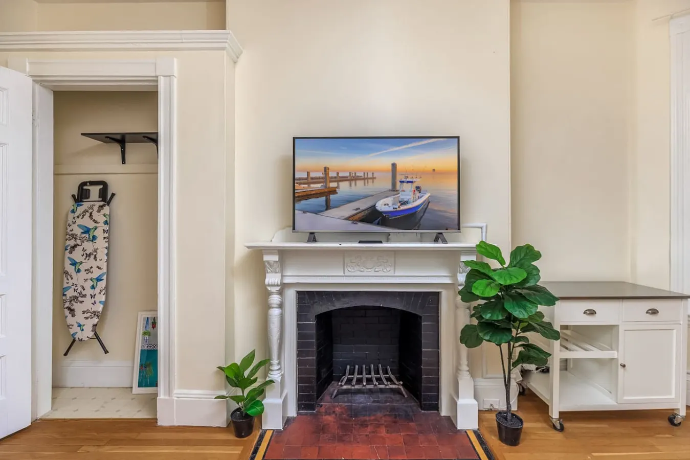 Cozy Back Bay 1Br / 1Bath! 6