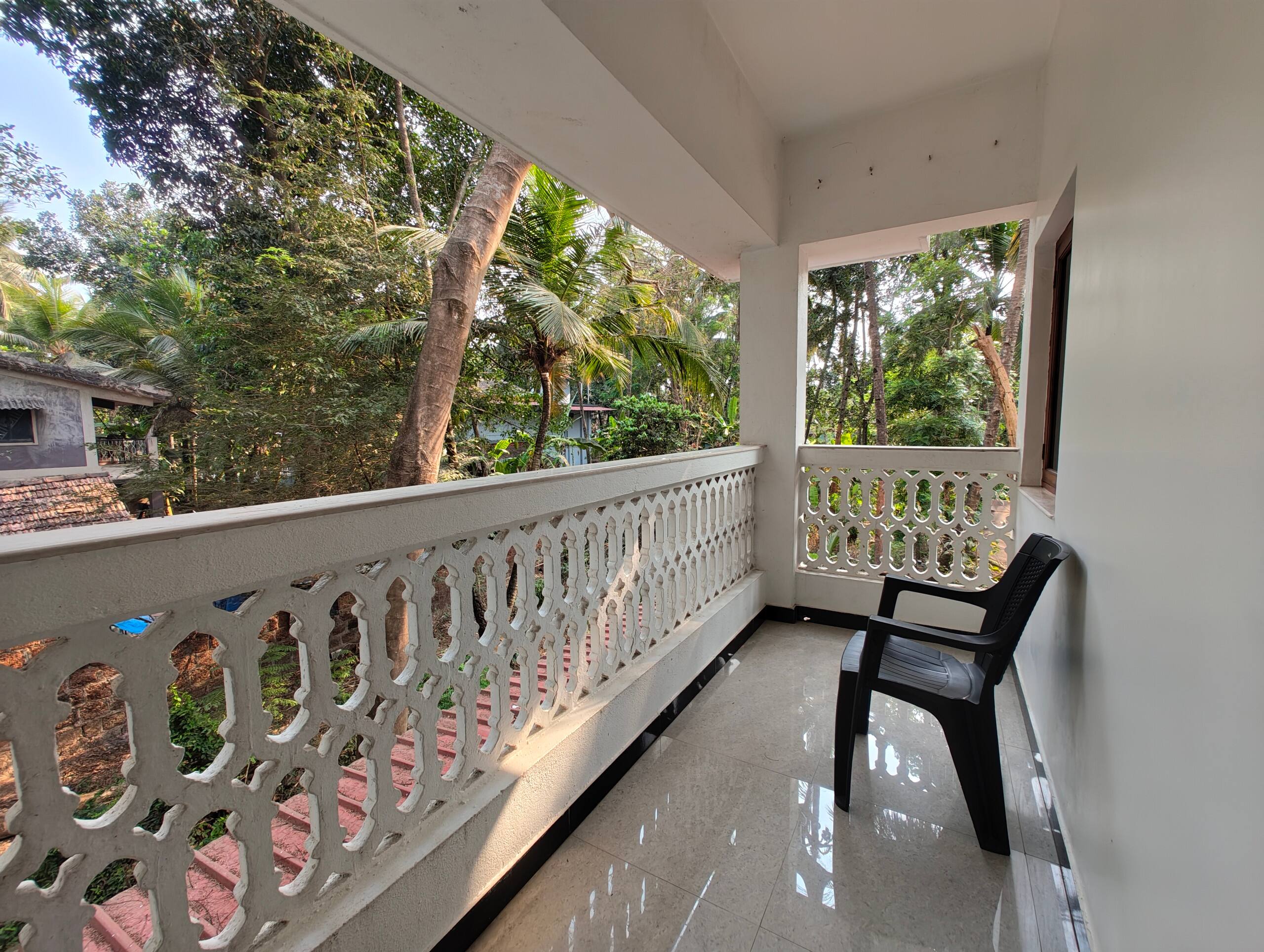 The Emerald Coast Haven 4BHK– Pvt Pool Villa 36