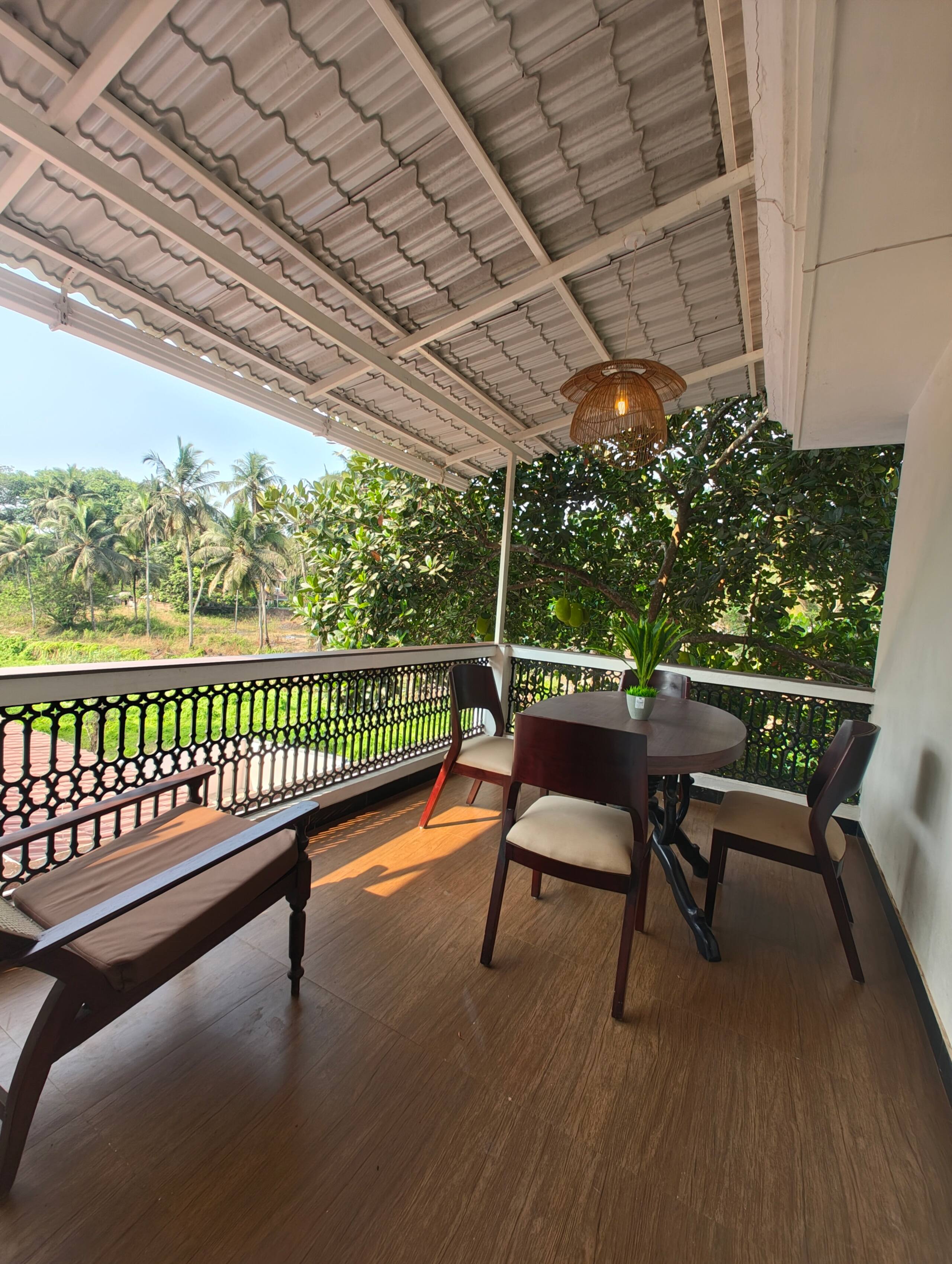 The Emerald Coast Haven 4BHK– Pvt Pool Villa 26