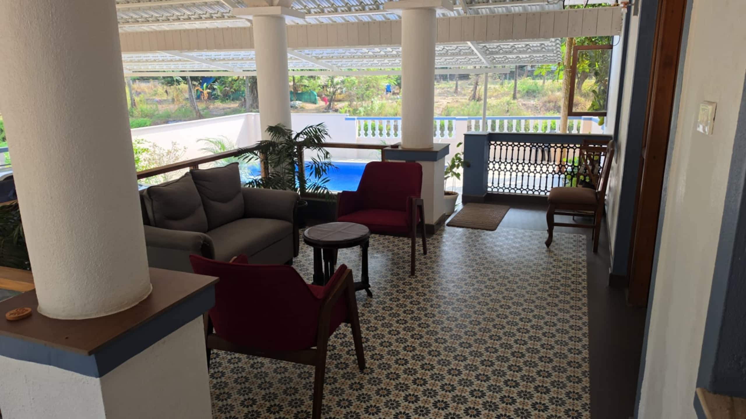 The Emerald Coast Haven 4BHK– Pvt Pool Villa 8