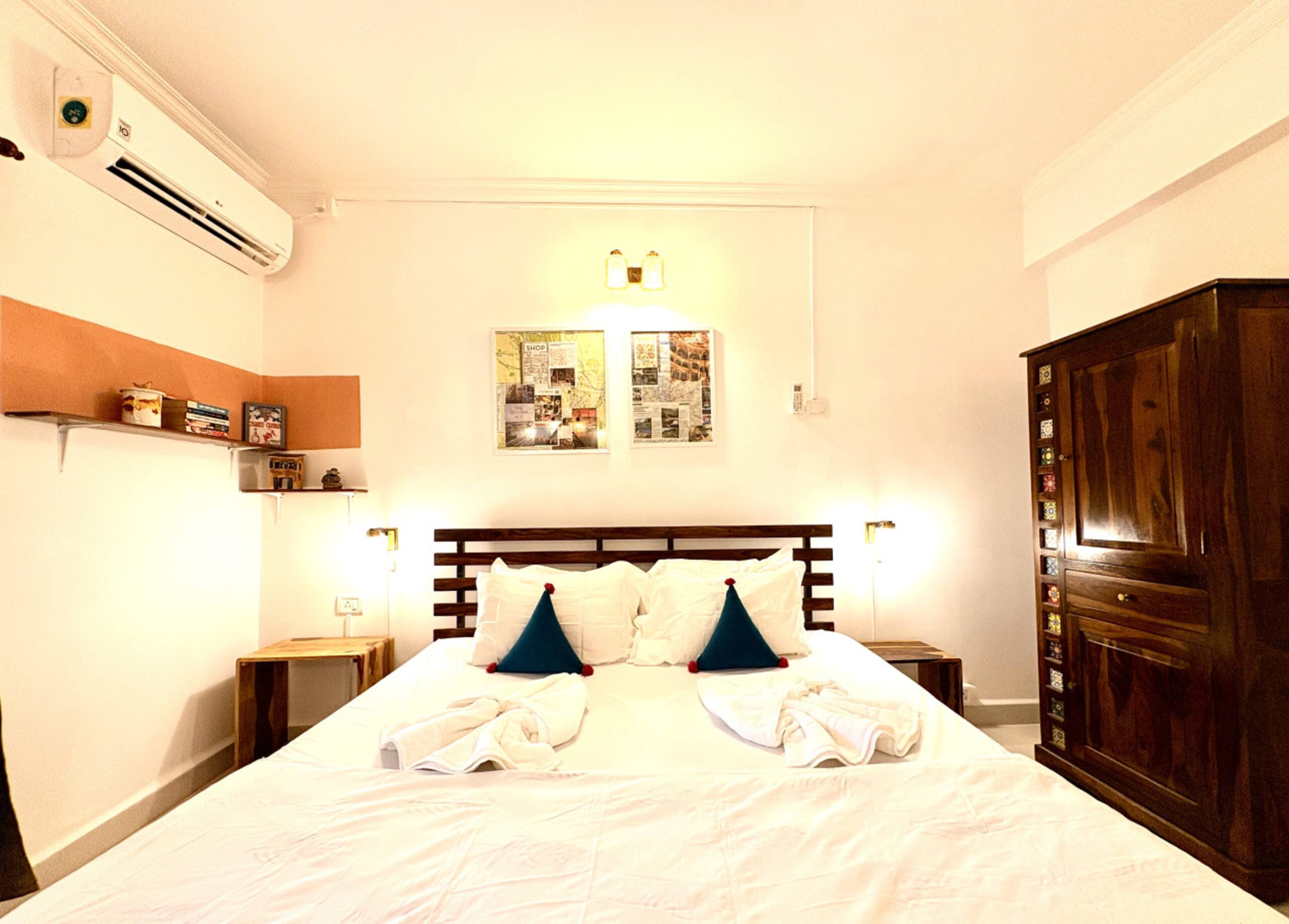 The Greendoor Villa - Beach House , 400 mtr beach 20