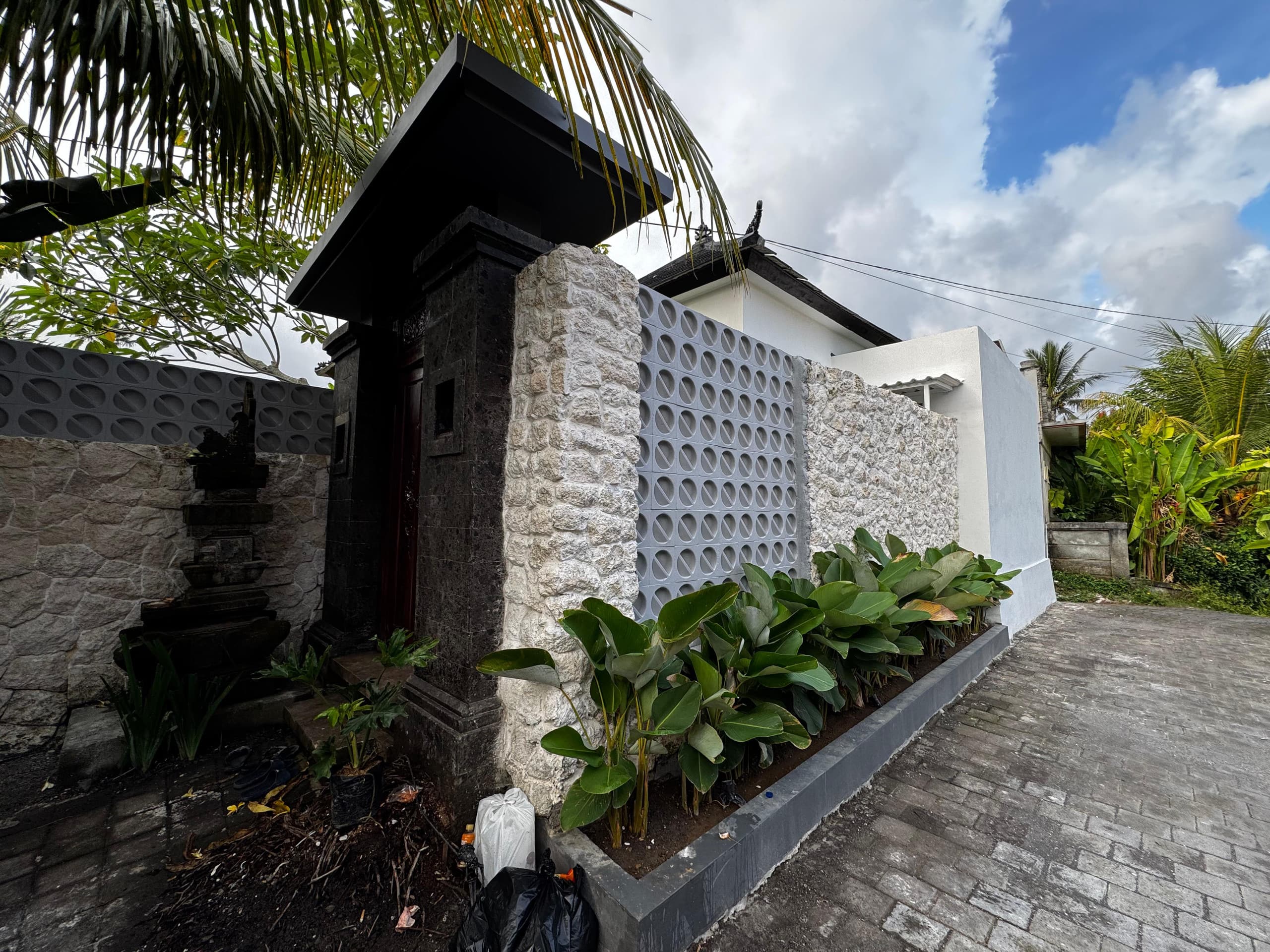 2 BR Tropical Balinese Villa in Ubud Center — photo 4