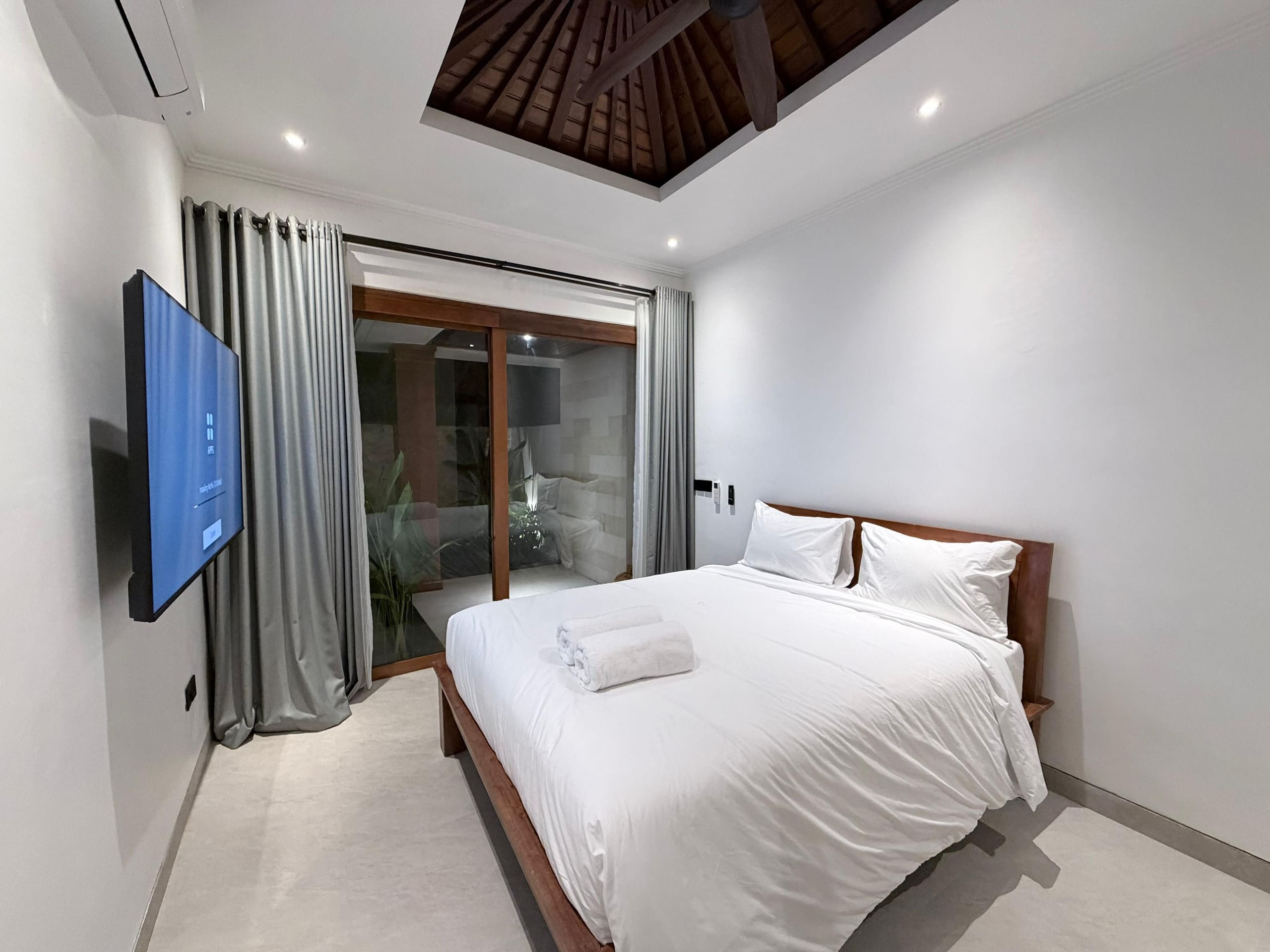 2 BR Tropical Balinese Villa in Ubud Center 12
