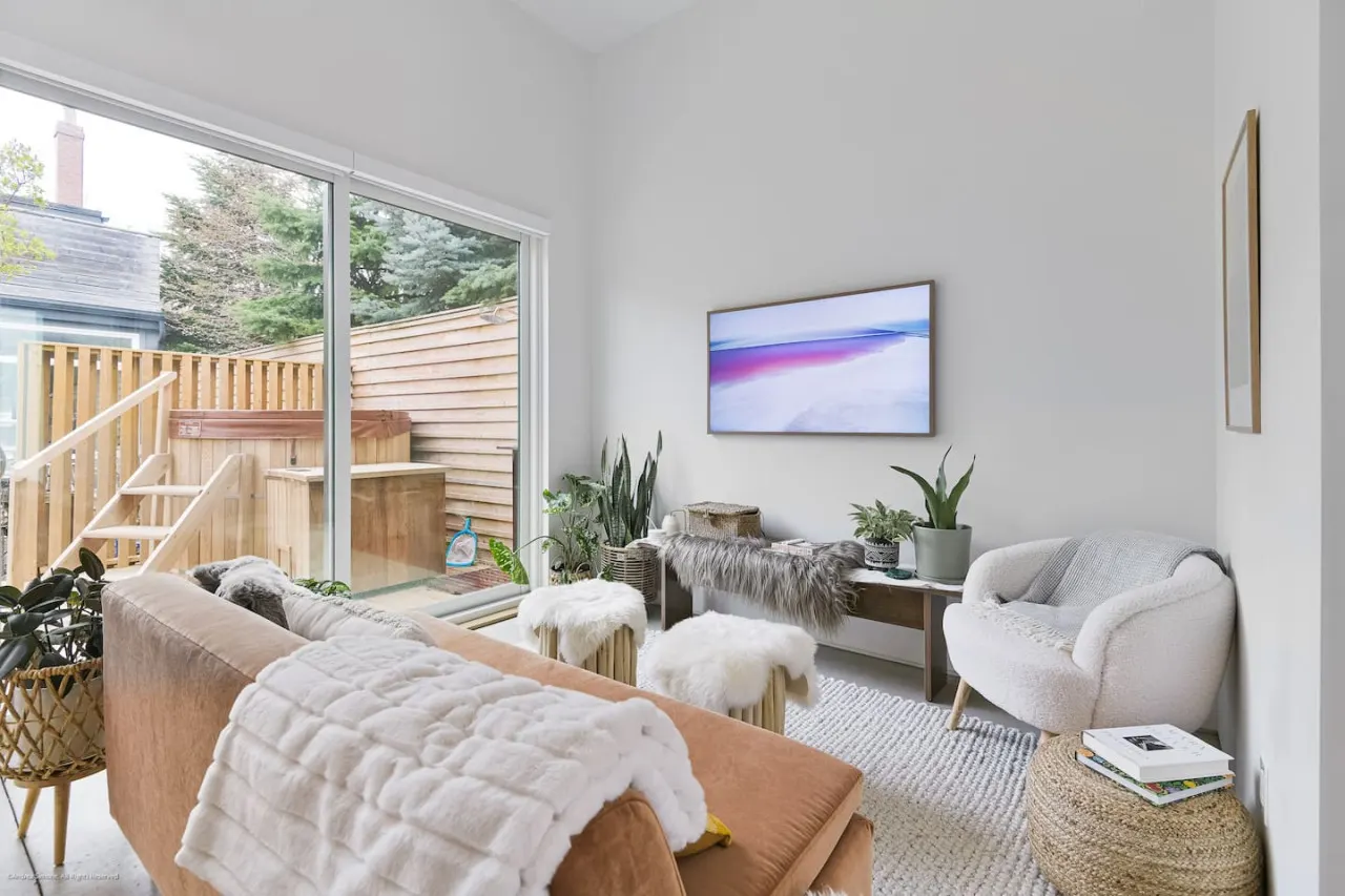 Downtown Toronto Urban Retreat