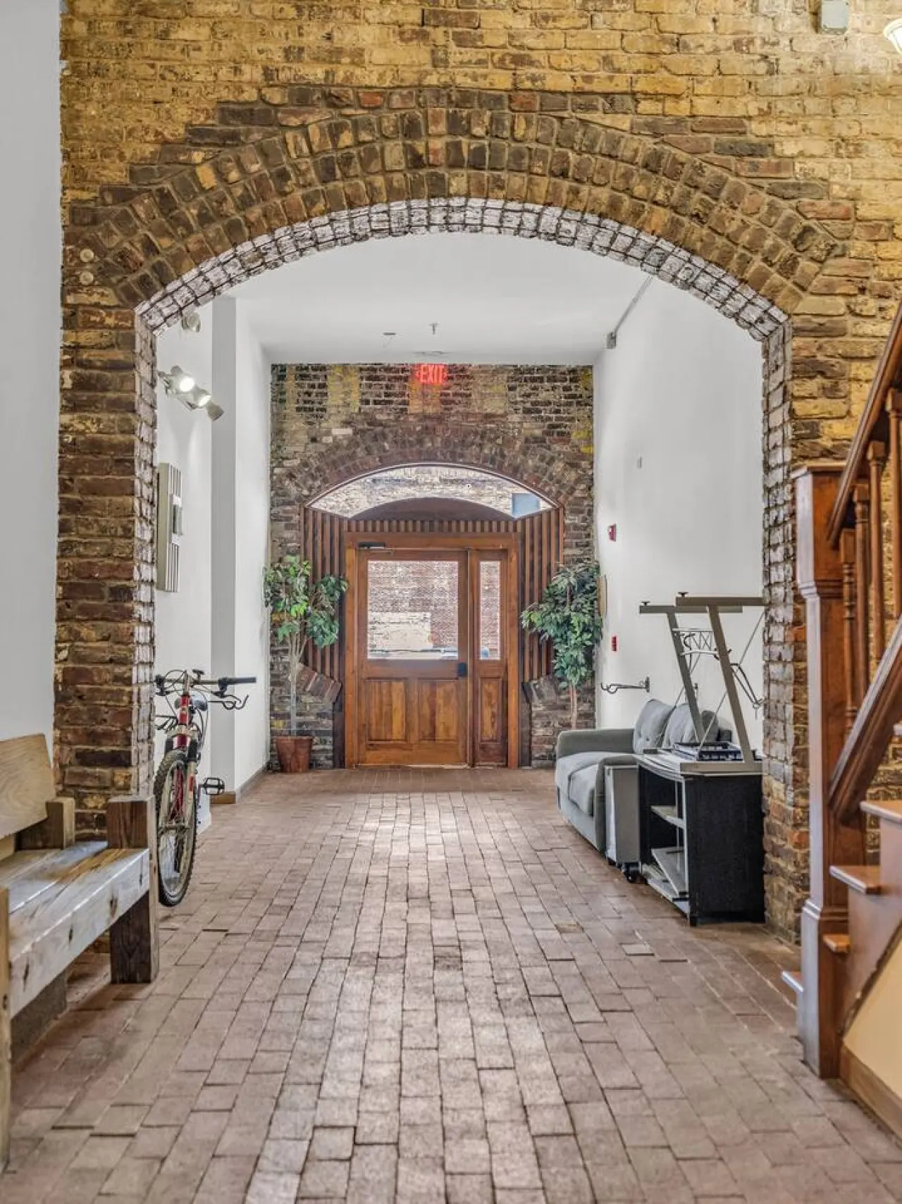 The Jackson Gem | Steps to Knoxville’s Old City — photo 4