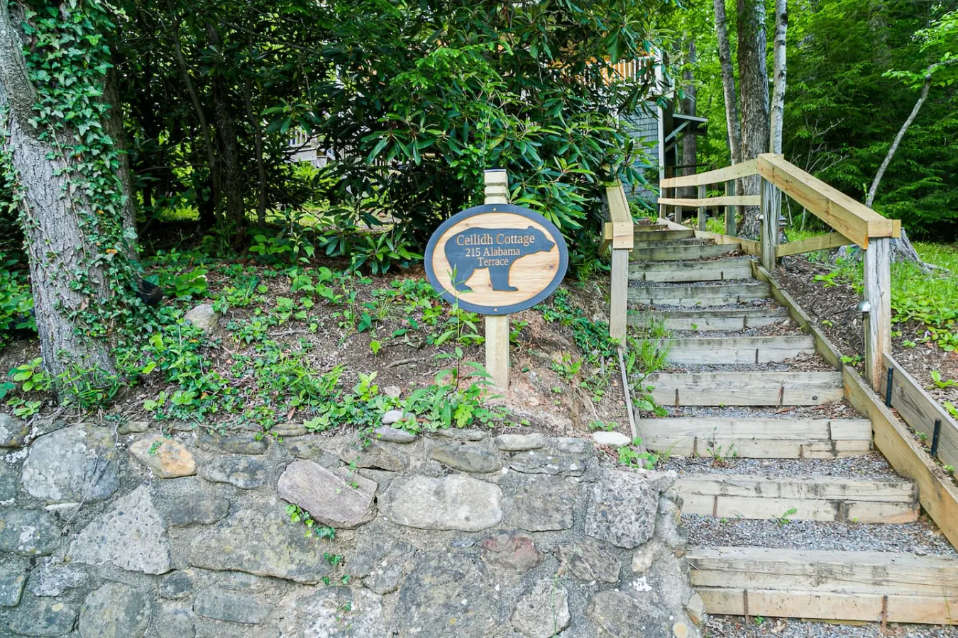 Near Black Mountain & Walk to Montreat Hiking! 7