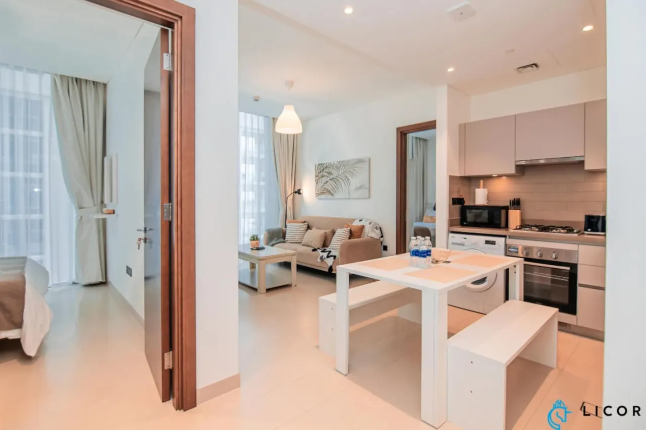 Inviting 2BR Apartment - Only 10 Mins to Downtown 13