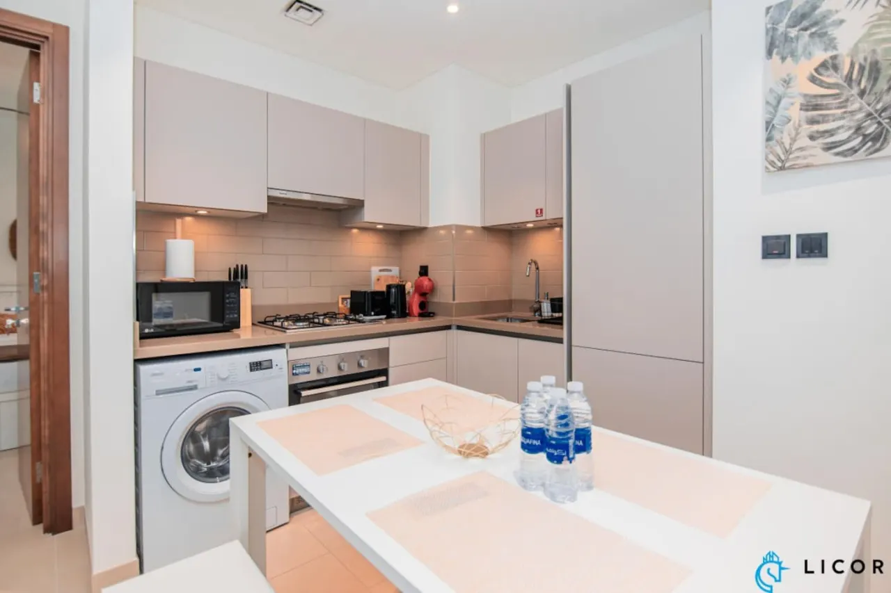 Inviting 2BR Apartment - Only 10 Mins to Downtown 14