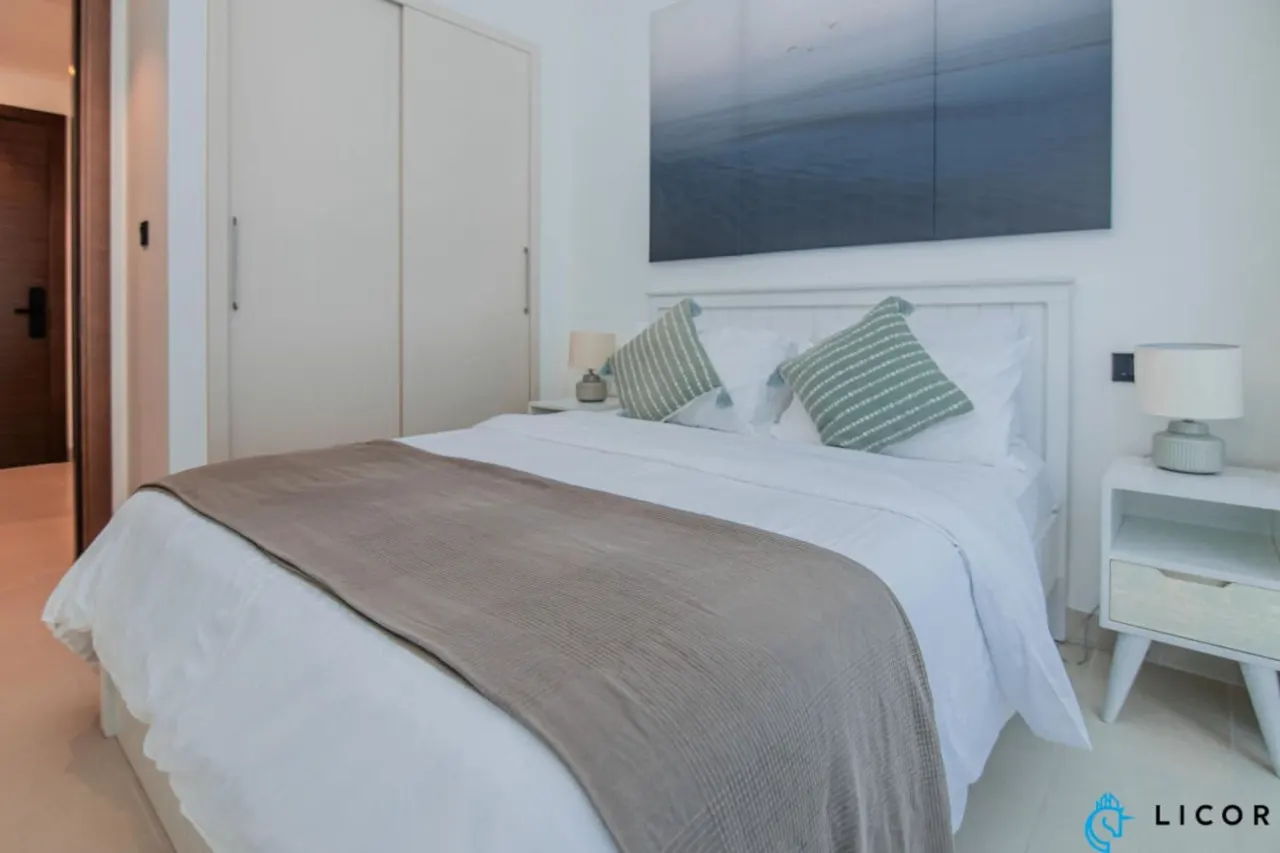 Inviting 2BR Apartment - Only 10 Mins to Downtown 16