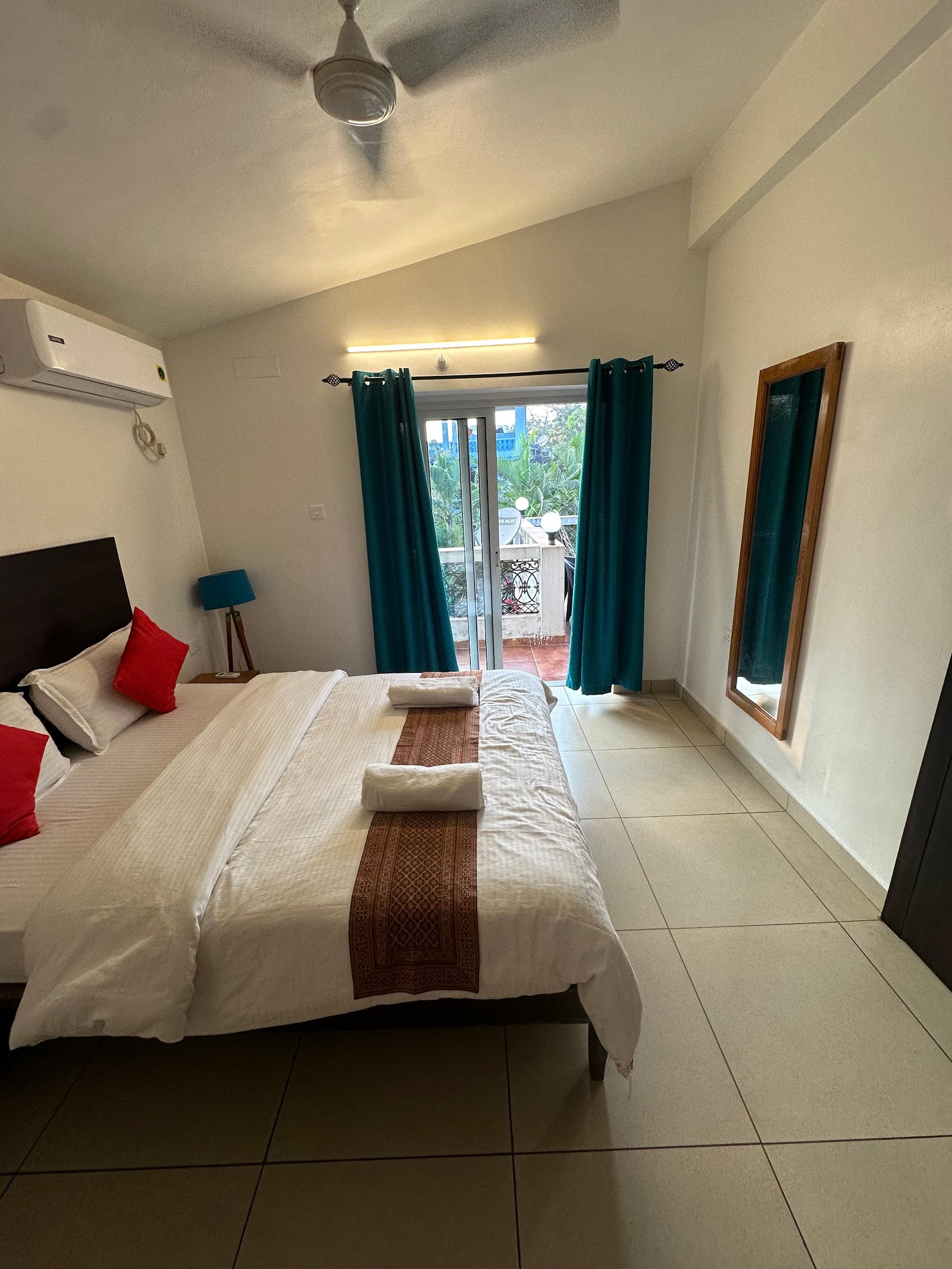 Rosha Villa 2BHK Villa Candolim Goa Family stay 5