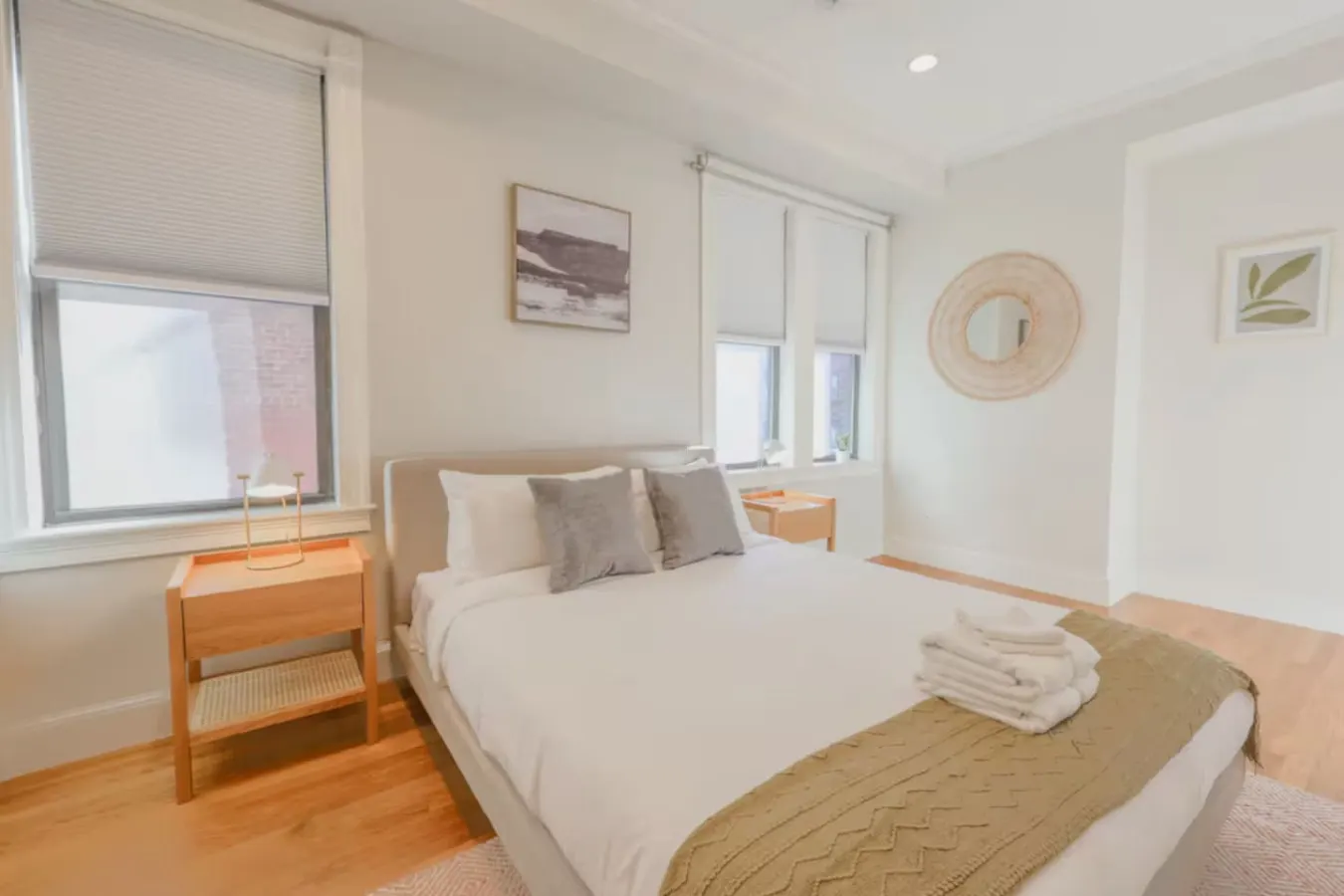 Simple 2 Bd/2 bth Washer/Dryer Close to Fenway 1