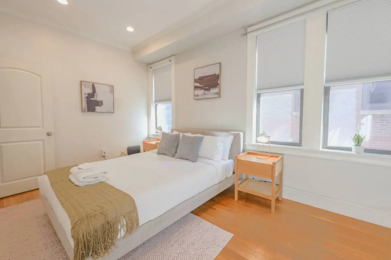 Simple 2 Bd/2 bth Washer/Dryer Close to Fenway 9
