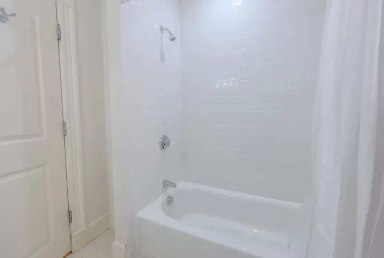 Simple 2 Bd/2 bth Washer/Dryer Close to Fenway 10