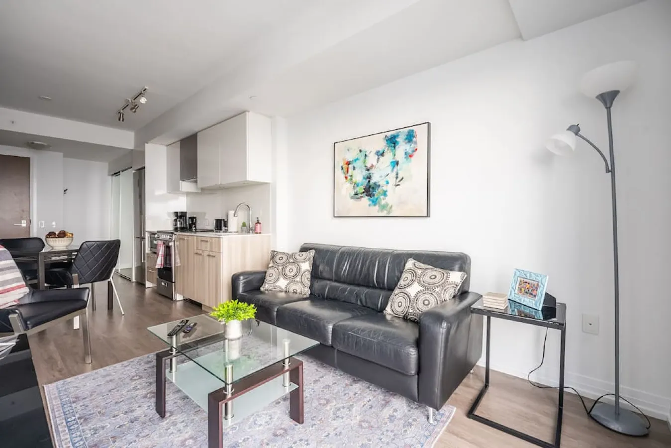 Modern 2BR Suite • Stylish Design • Amazing View