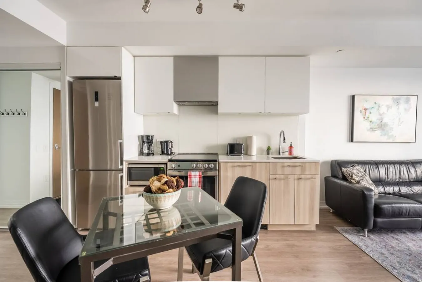 Modern 2BR Suite Stylish Design Amazing View 2