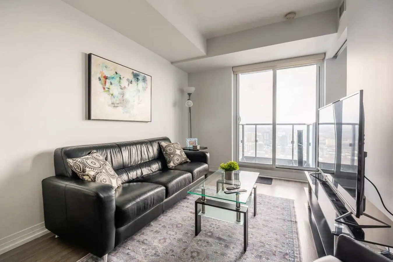 Modern 2BR Suite Stylish Design Amazing View 8