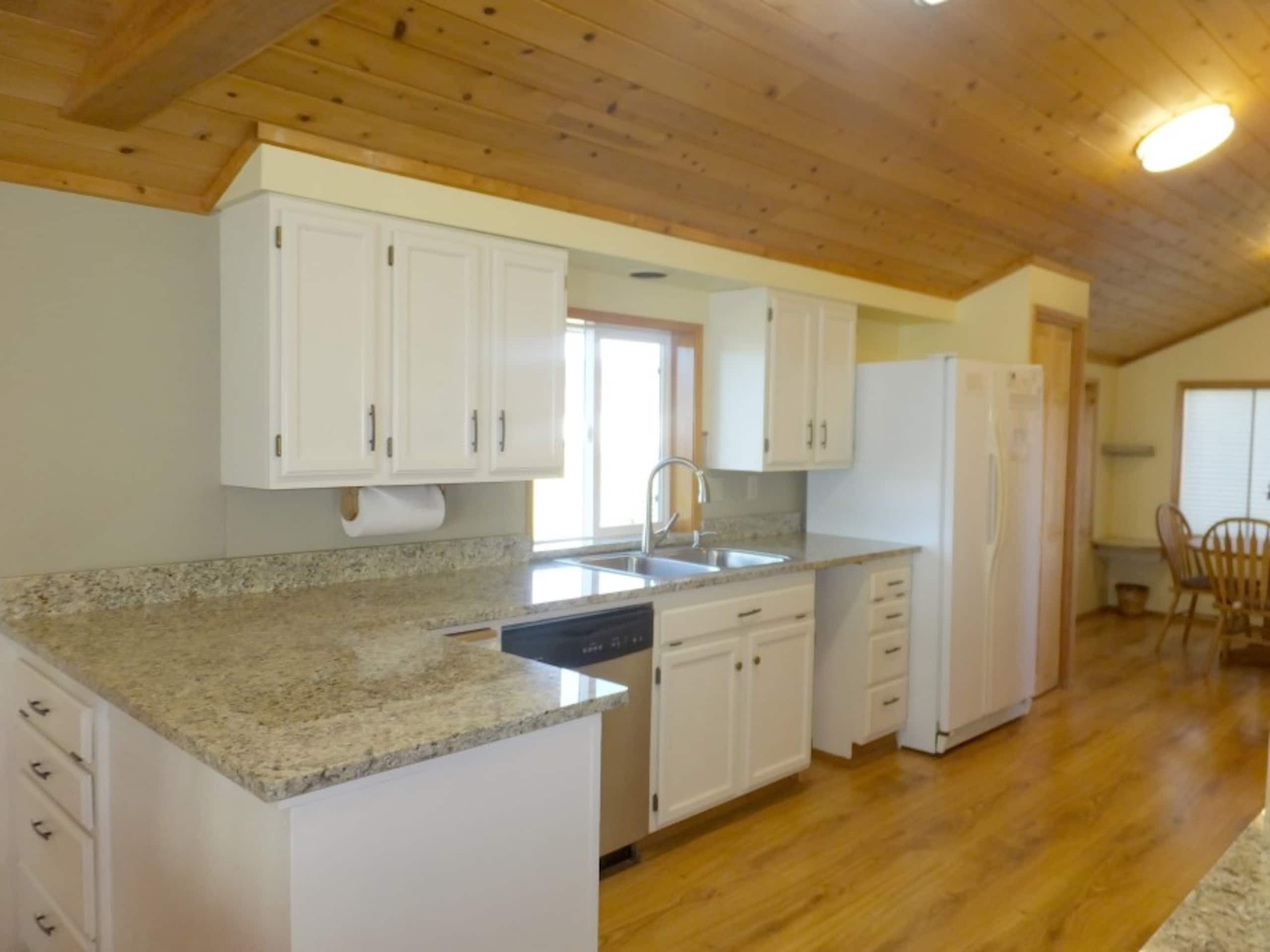All Sunsets & Surf 4 bedrooms 11