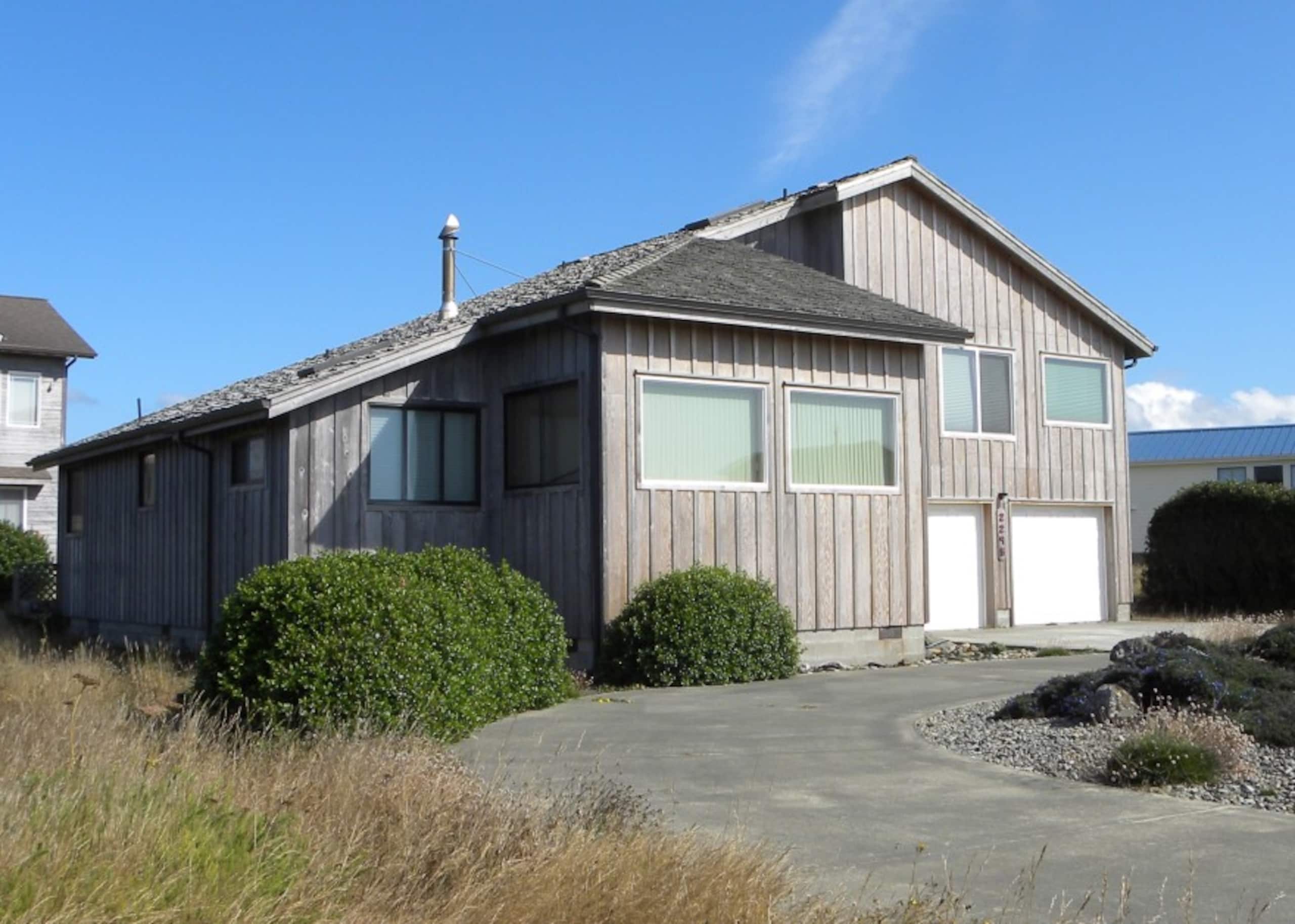 All Sunsets & Surf 4 bedrooms — photo 4
