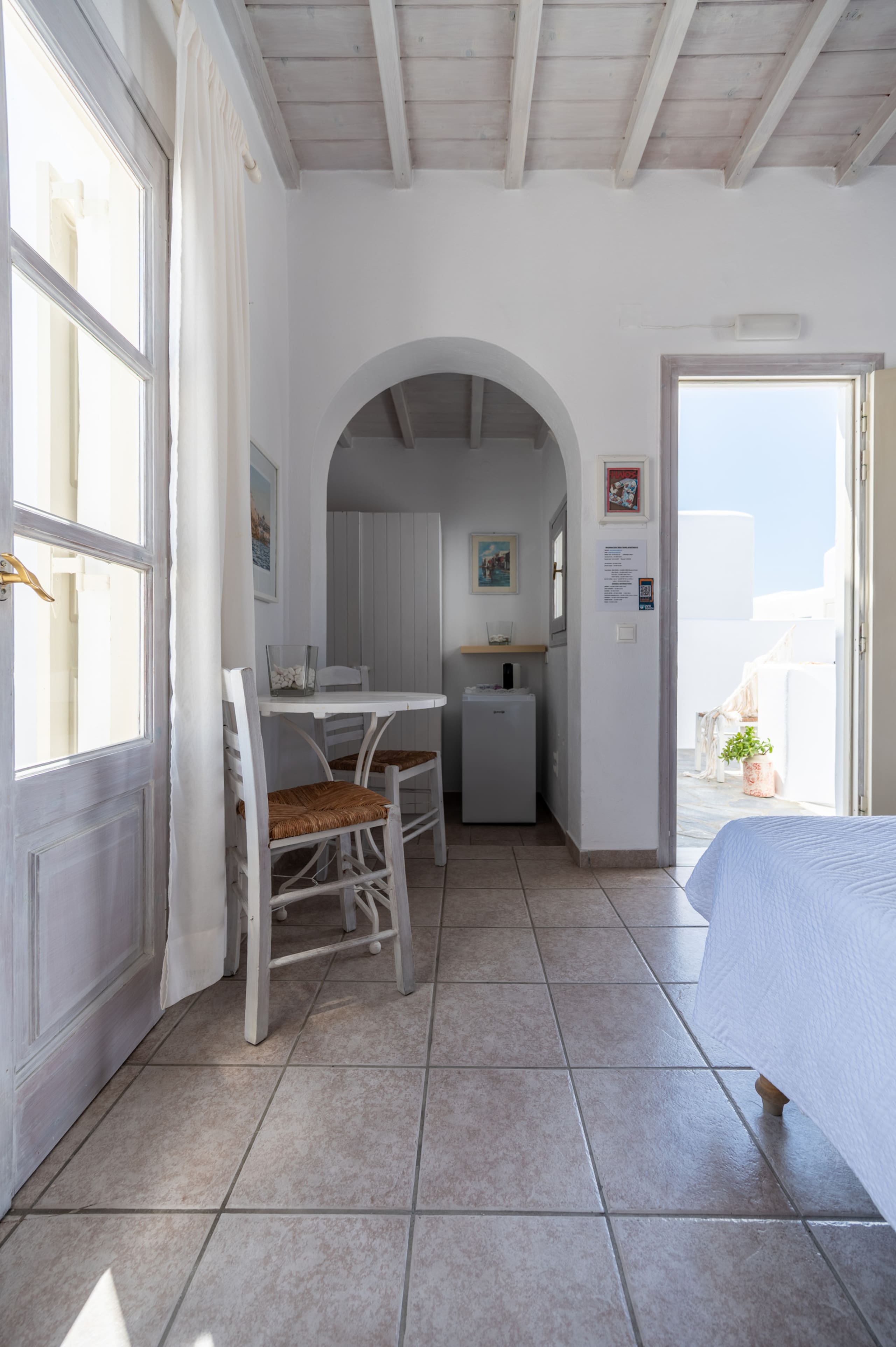 Mykonos Twins 1 12